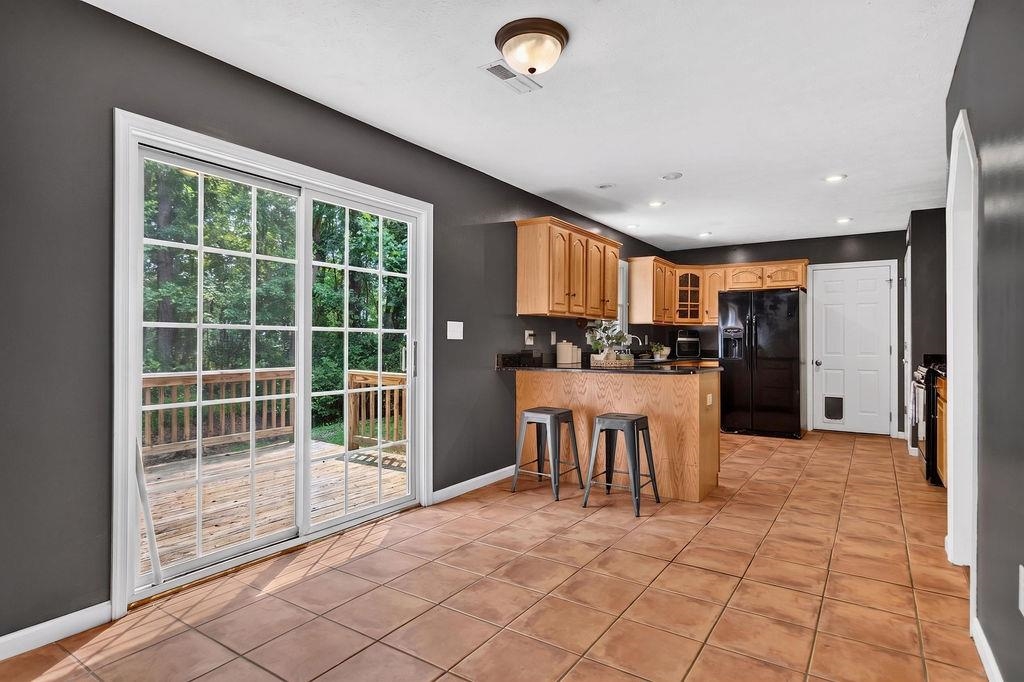 310 ARROWHEAD LN