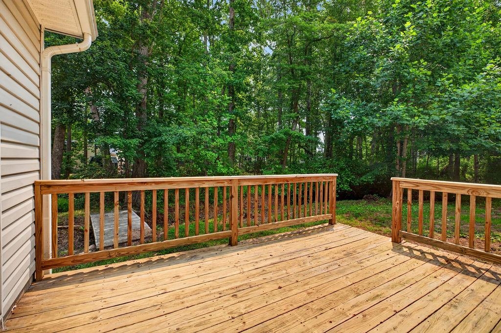 310 ARROWHEAD LN