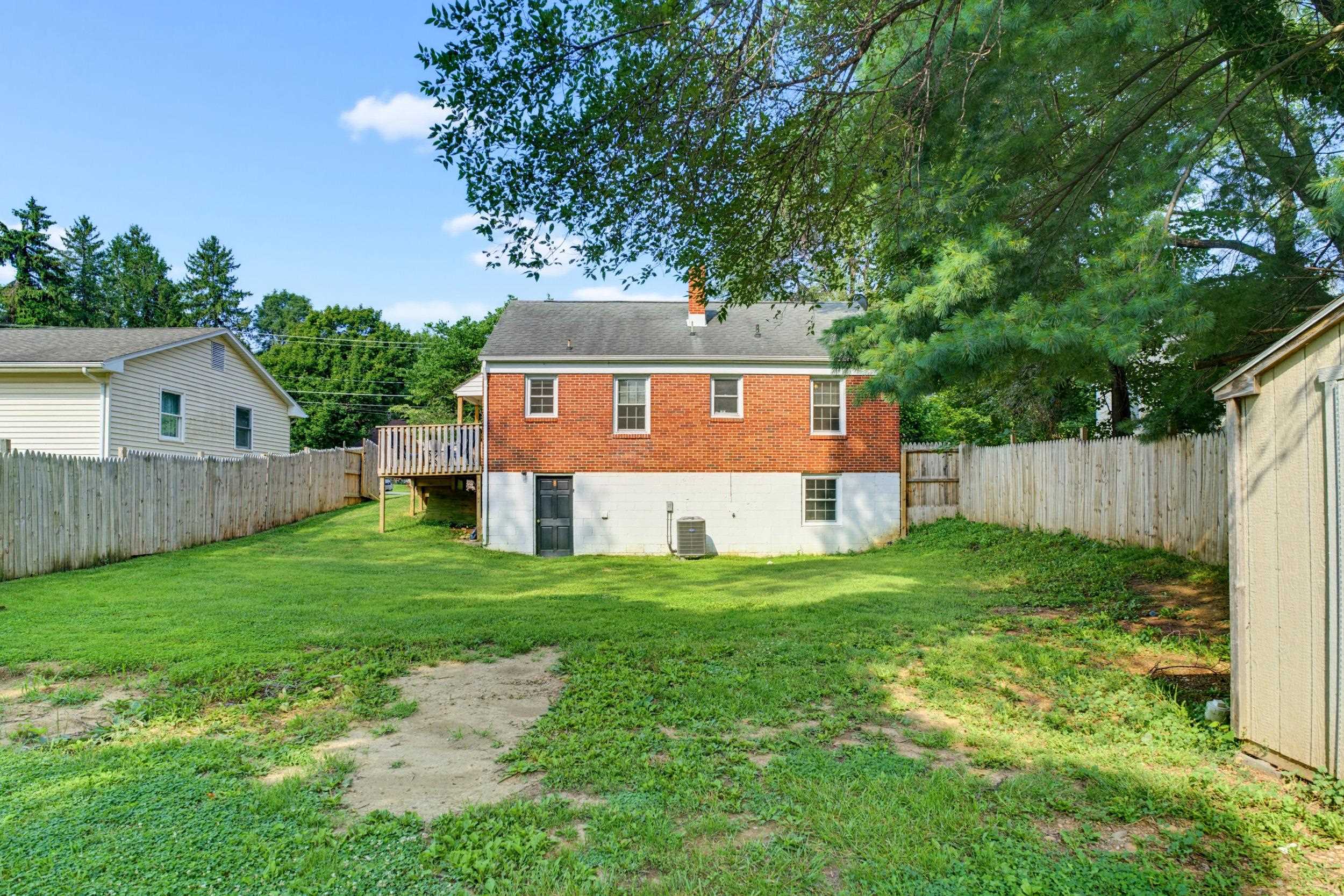 117 RIVER RD