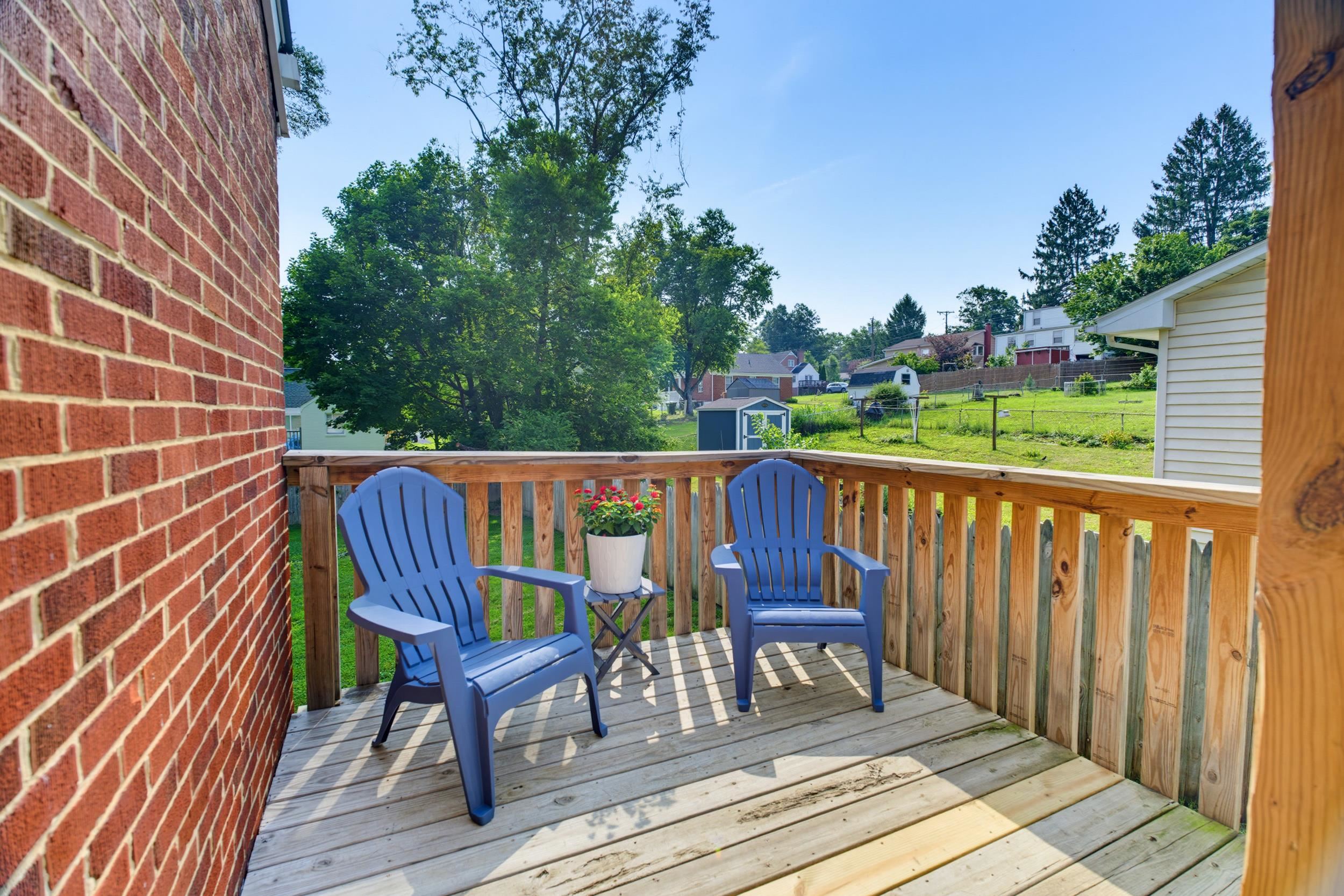 117 RIVER RD