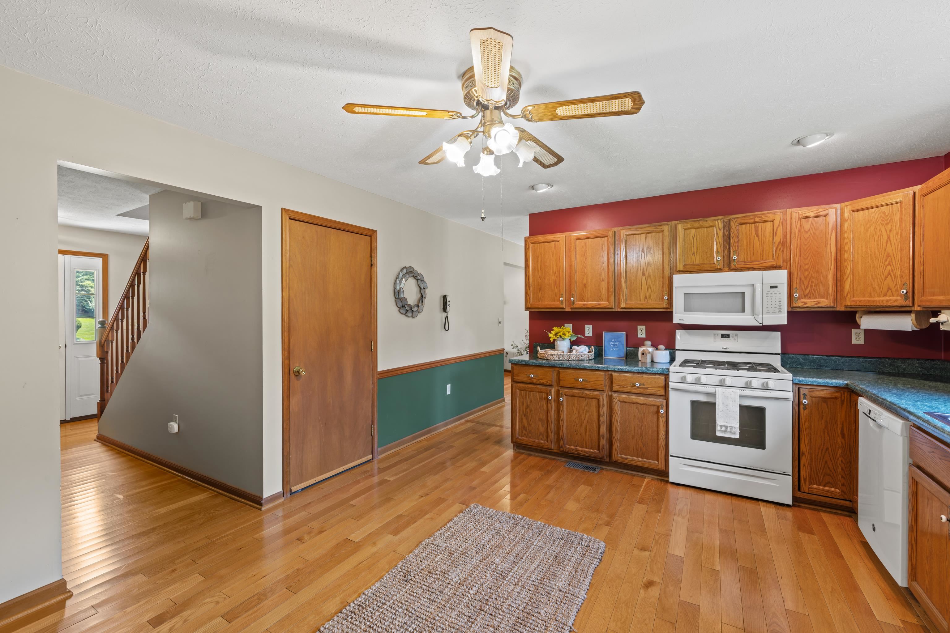 36 PAMBROOK DR