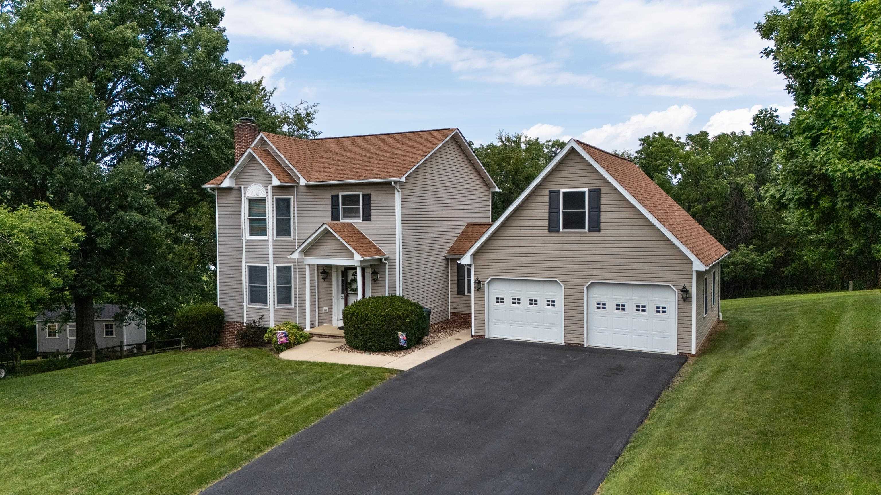 36 PAMBROOK DR