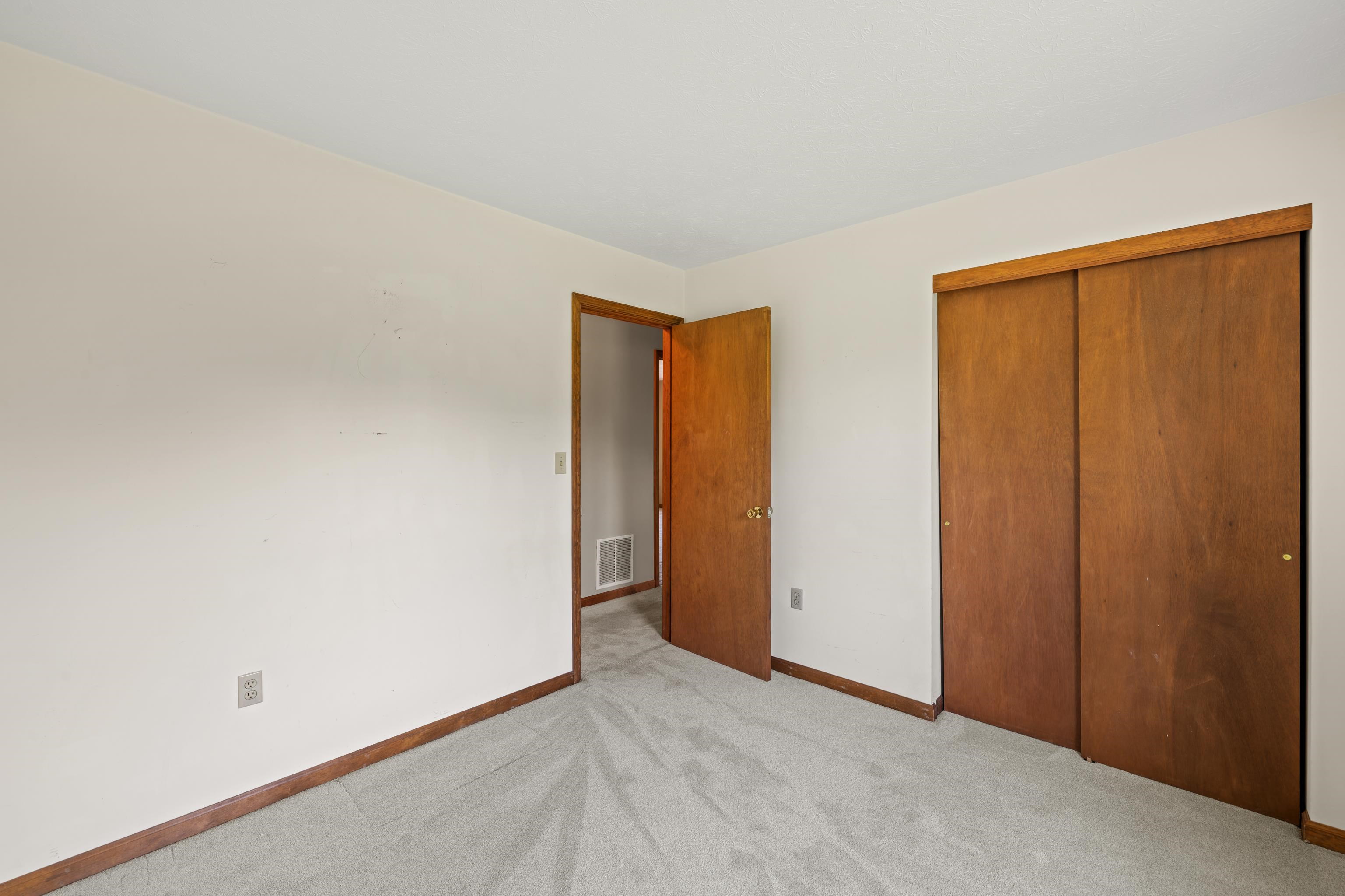 36 PAMBROOK DR