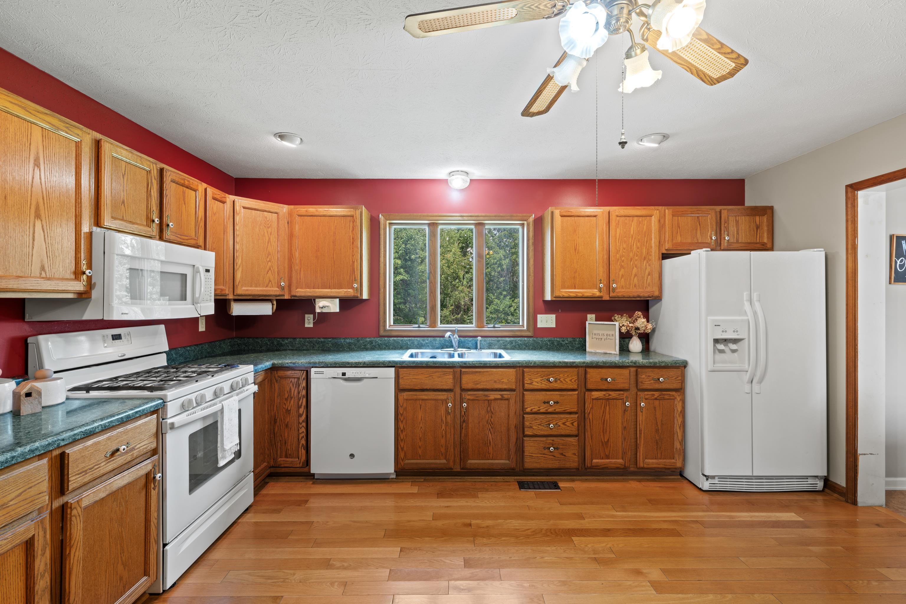 36 PAMBROOK DR