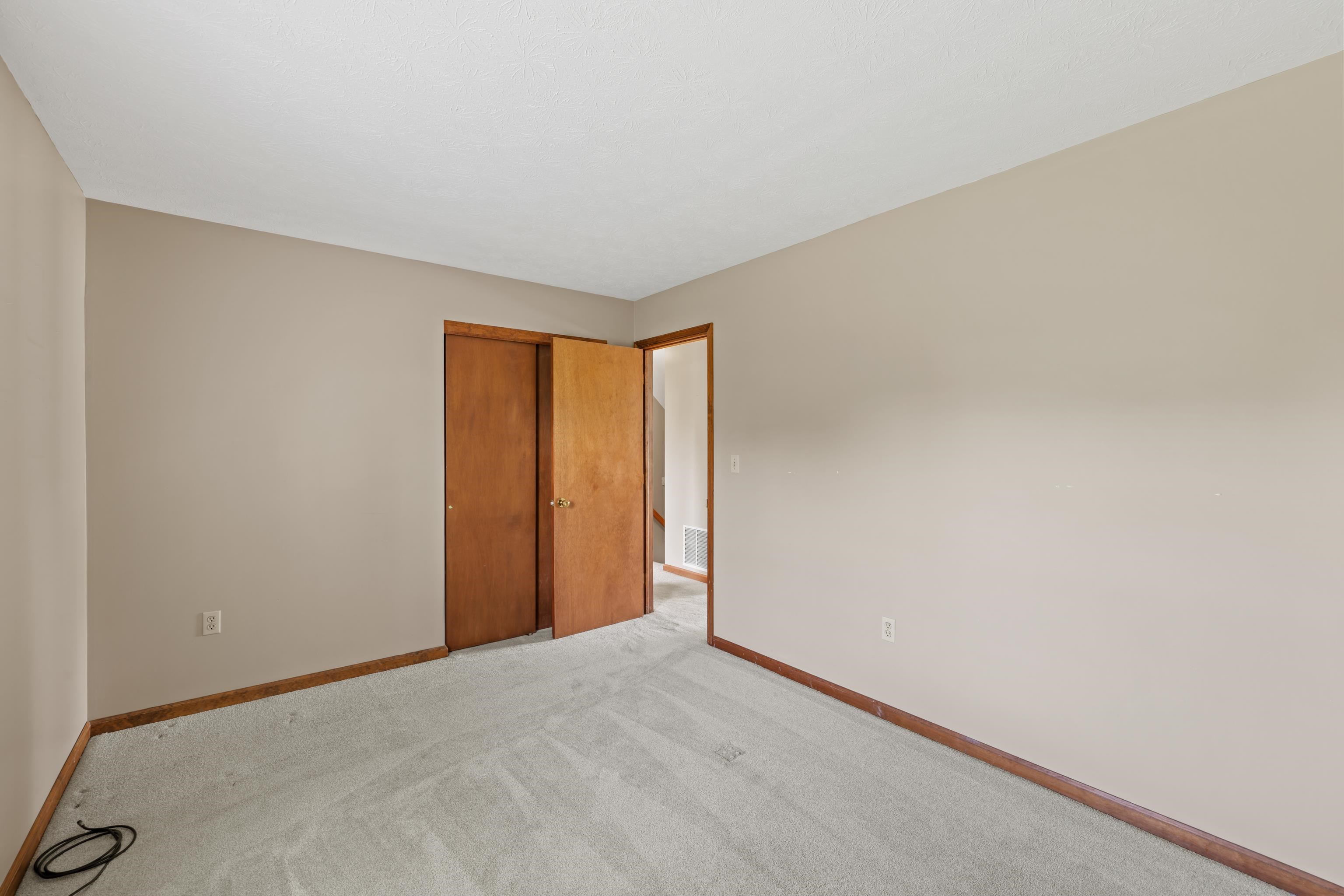 36 PAMBROOK DR