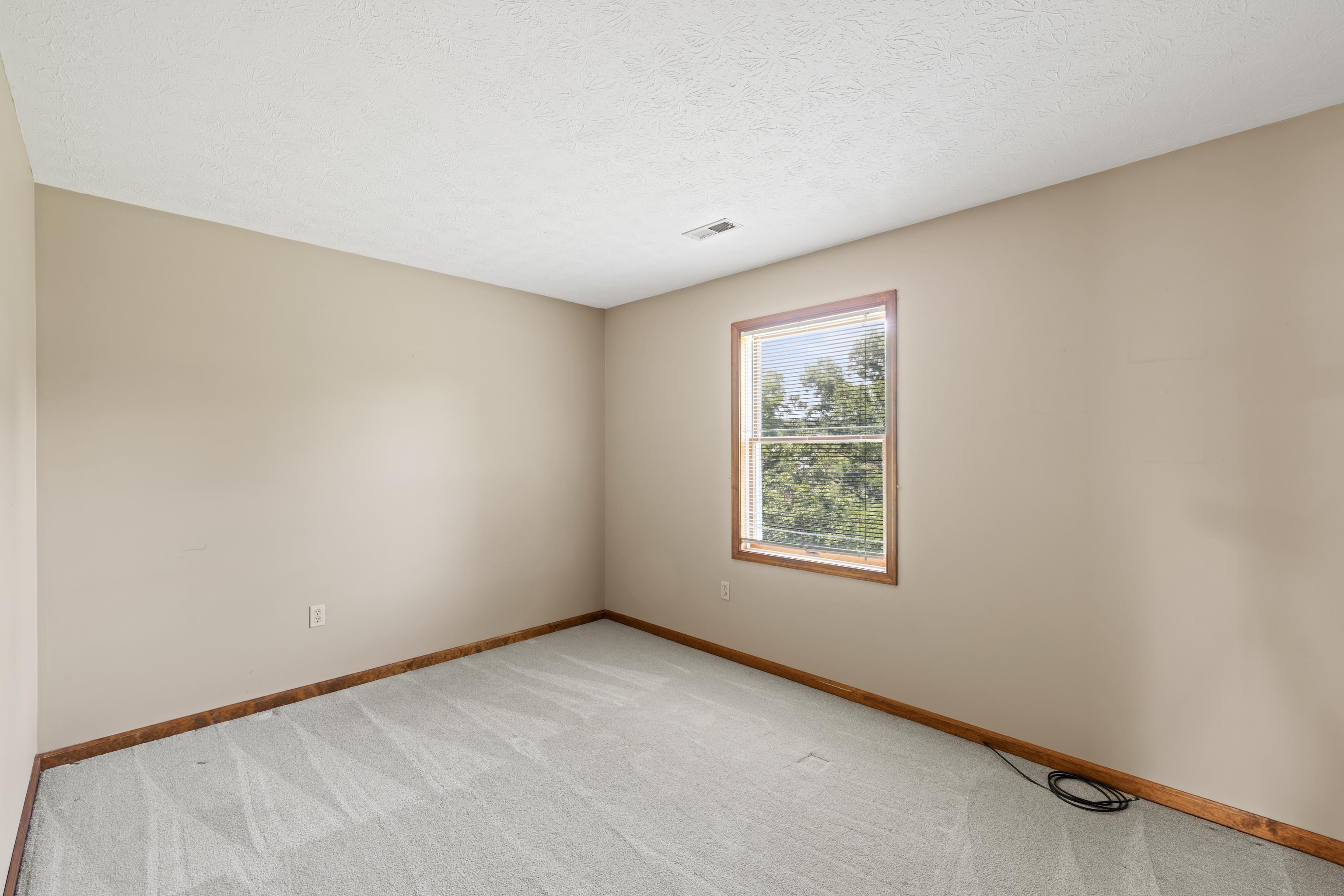 36 PAMBROOK DR