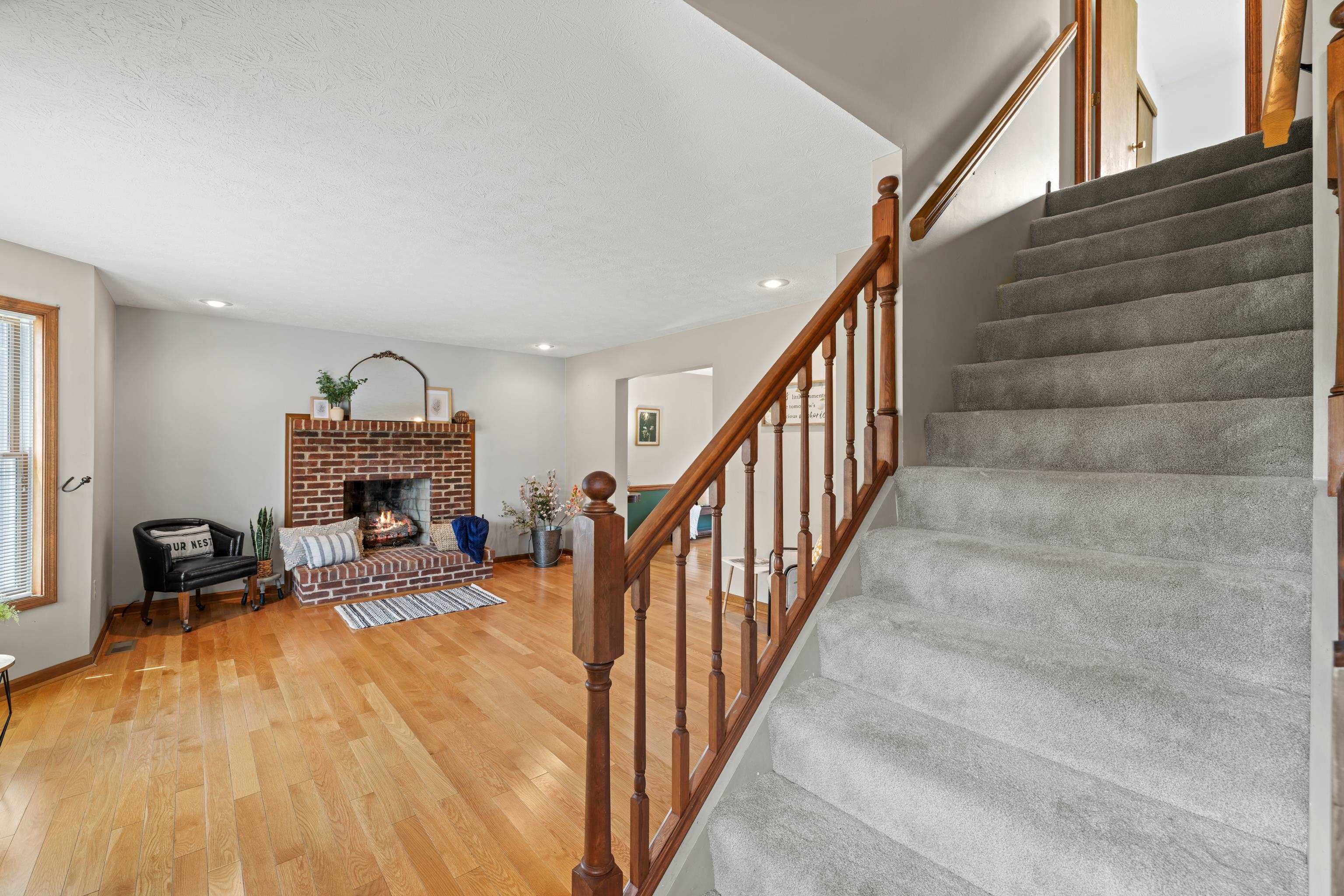 36 PAMBROOK DR
