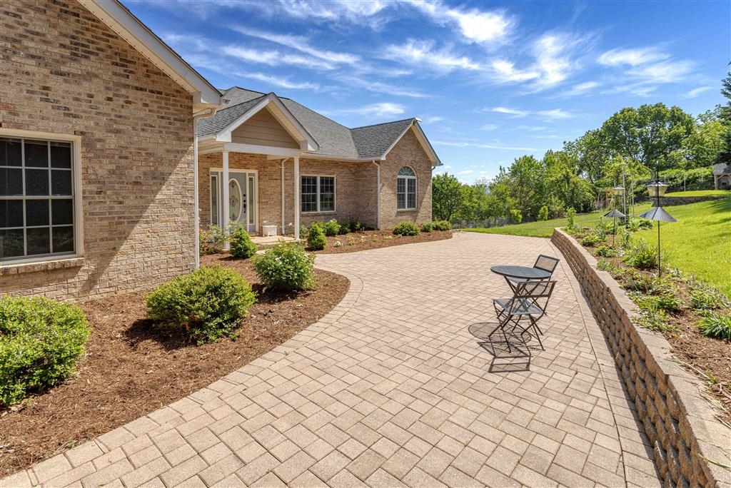 94 CEDAR CREEK LN