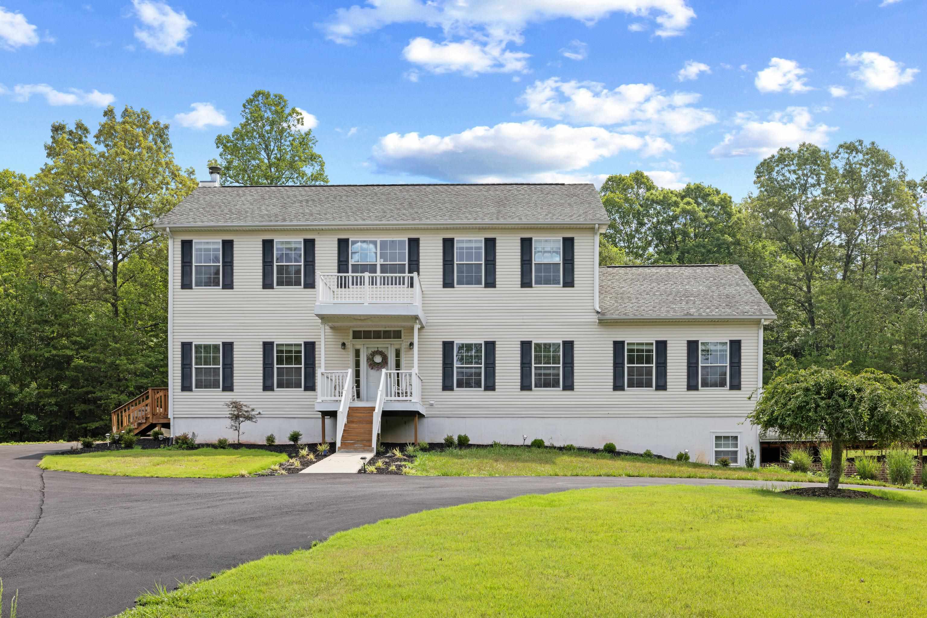 17 PINE RIDGE RD