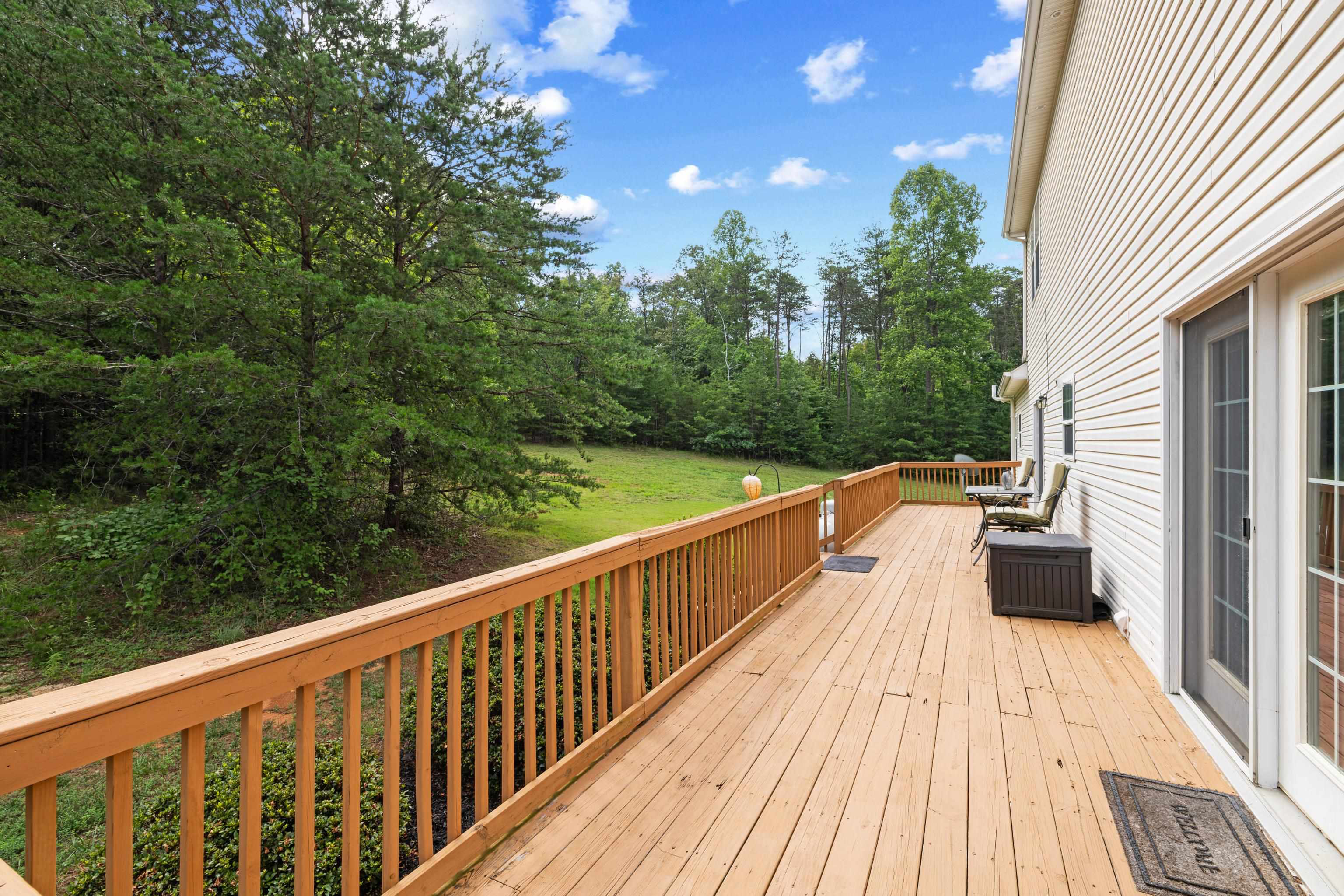 17 PINE RIDGE RD
