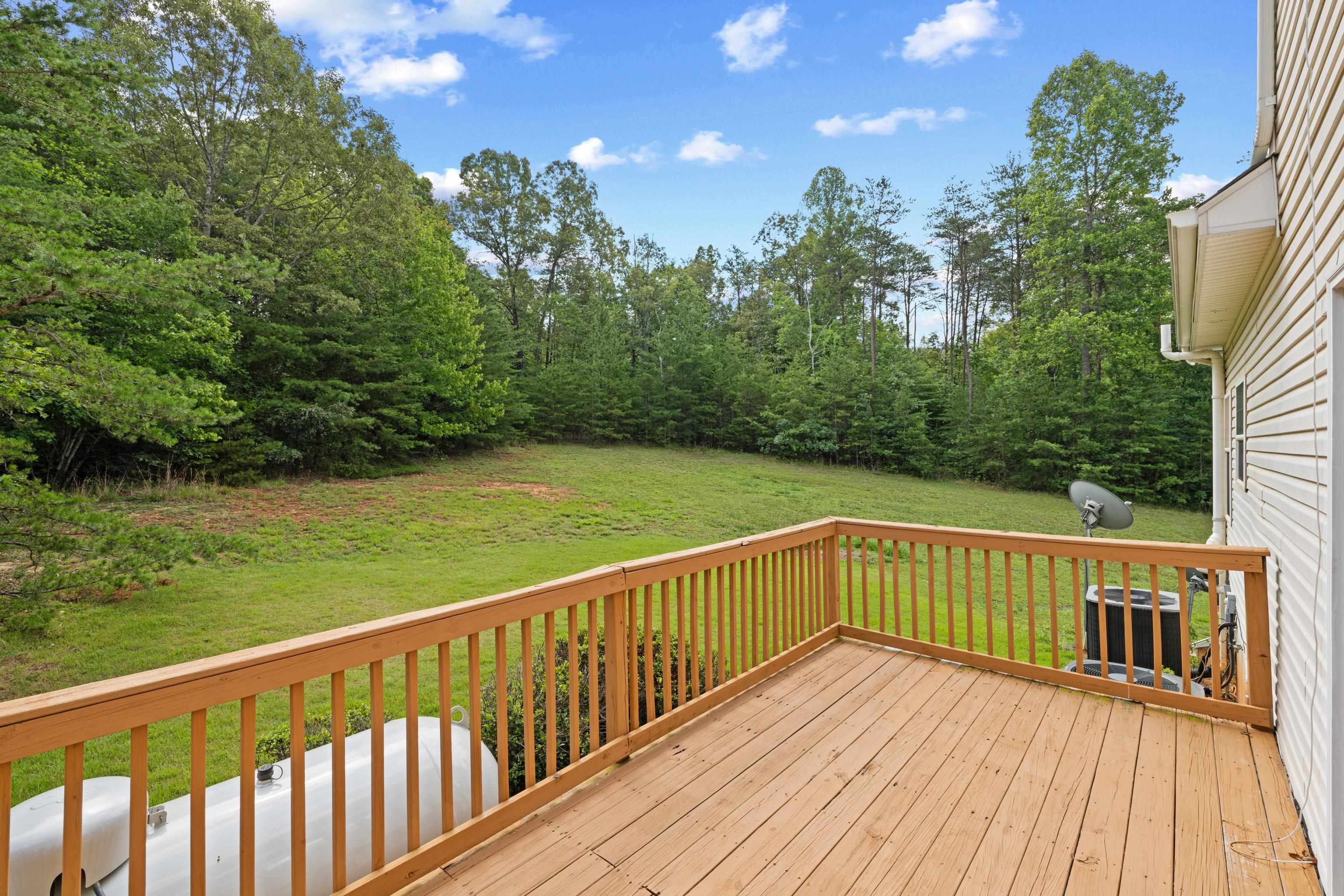 17 PINE RIDGE RD