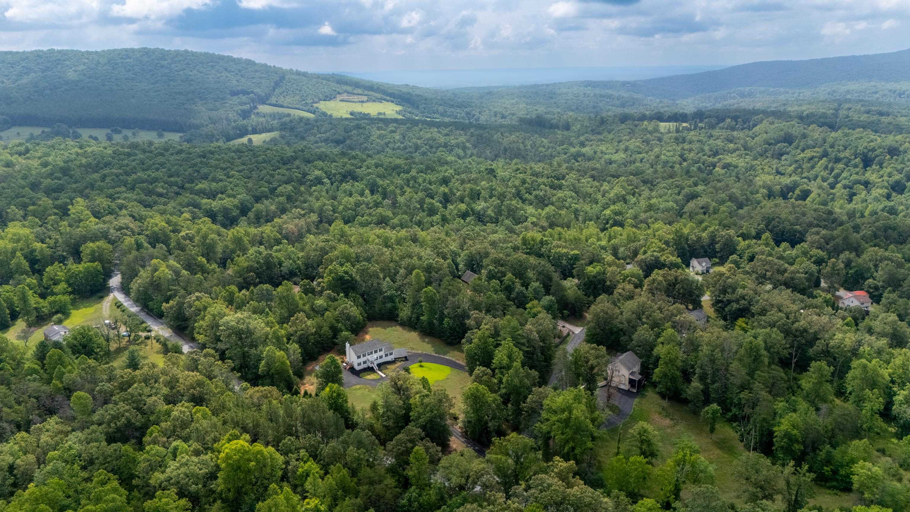 17 PINE RIDGE RD