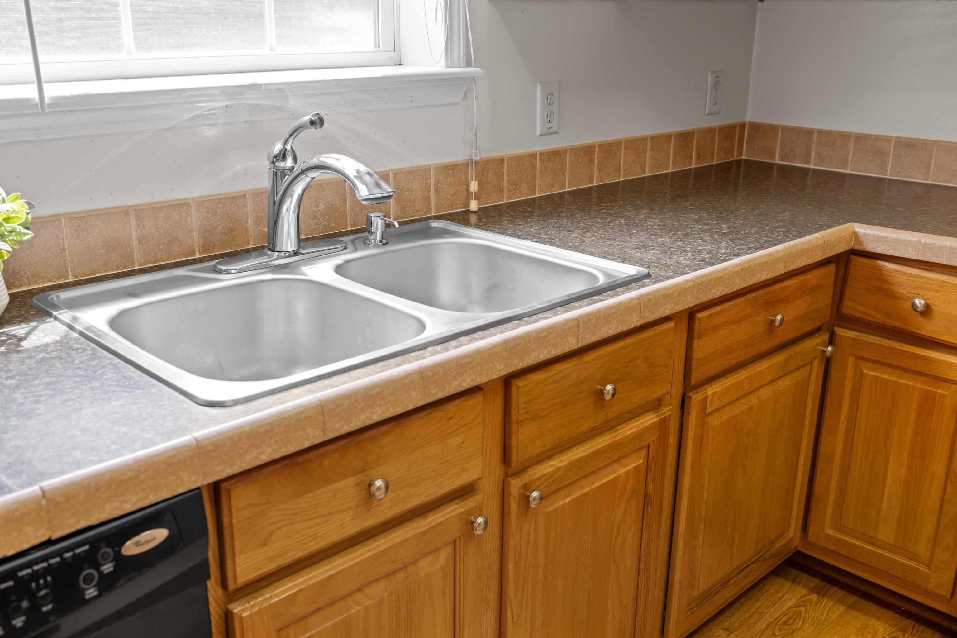 17 PINE RIDGE RD