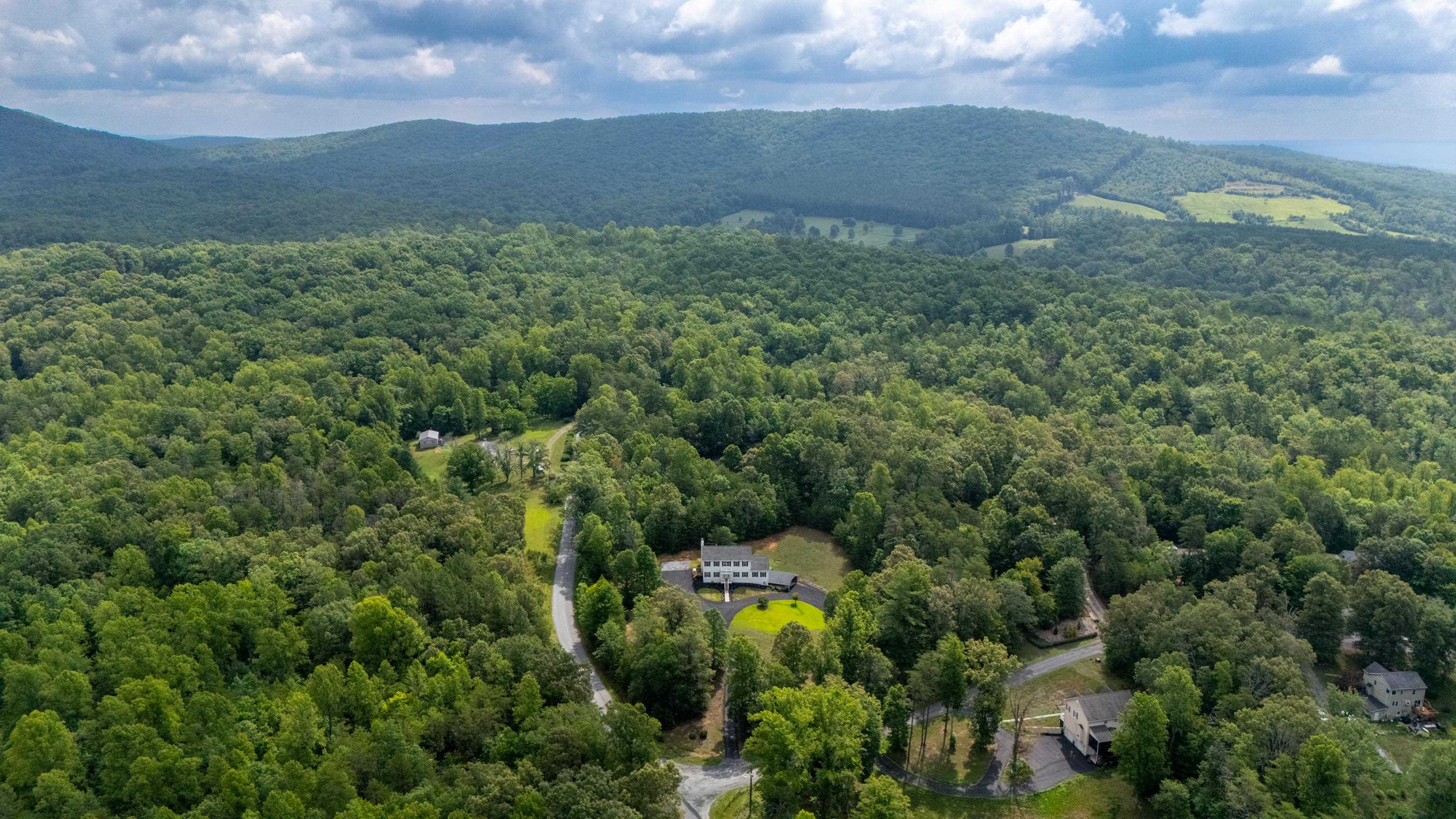 17 PINE RIDGE RD