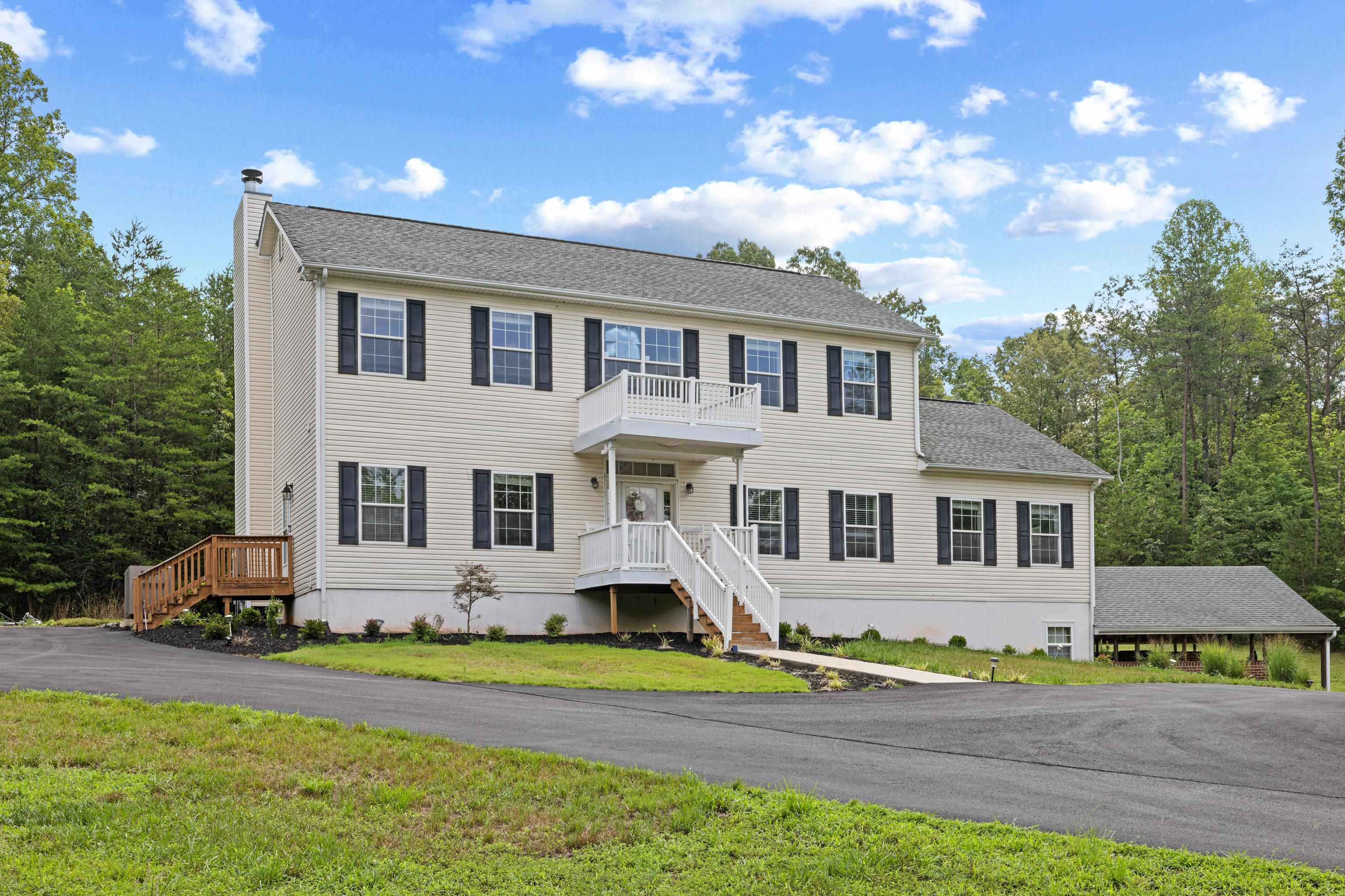 17 PINE RIDGE RD