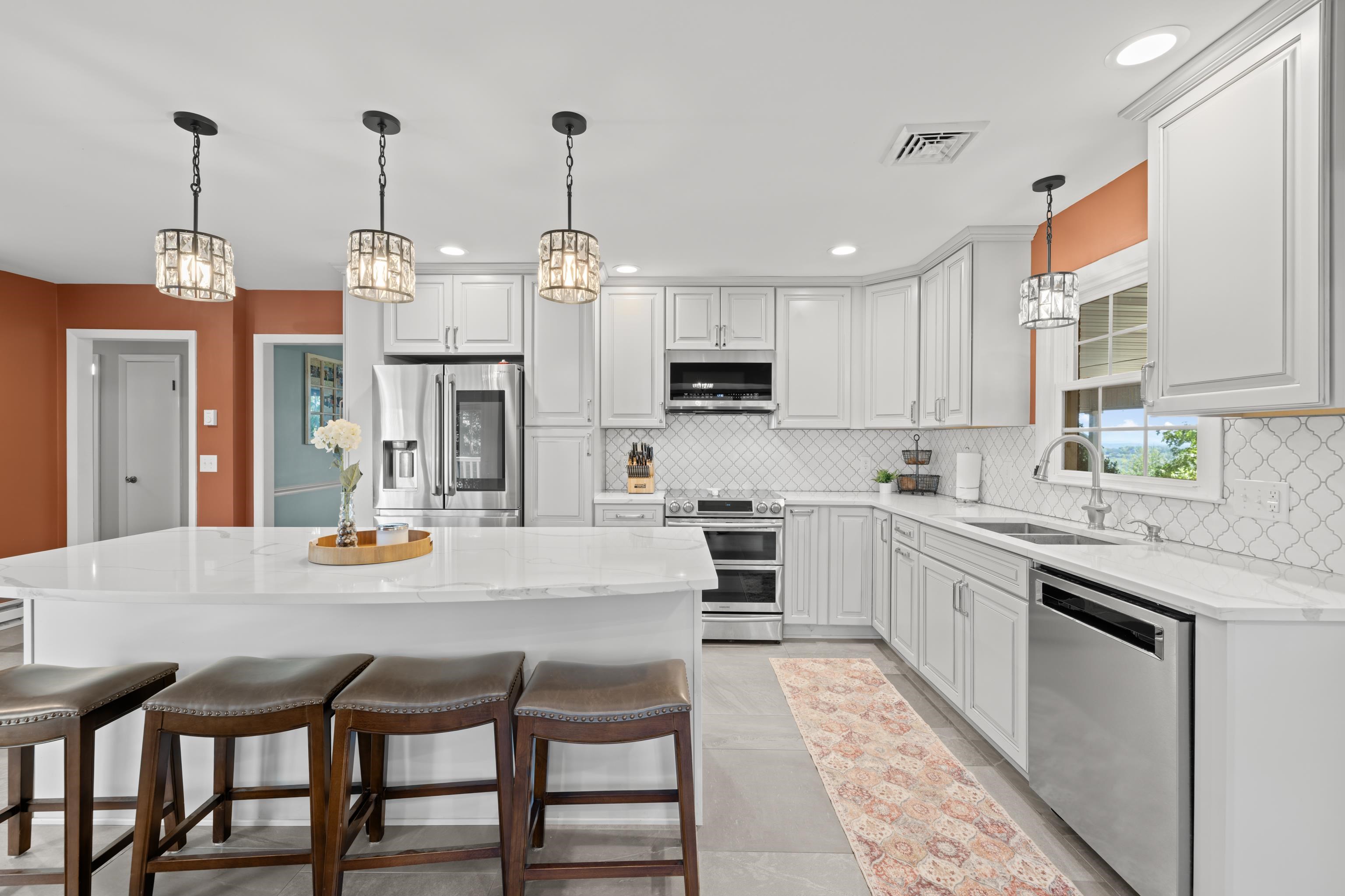174 RIVER VIEW DR