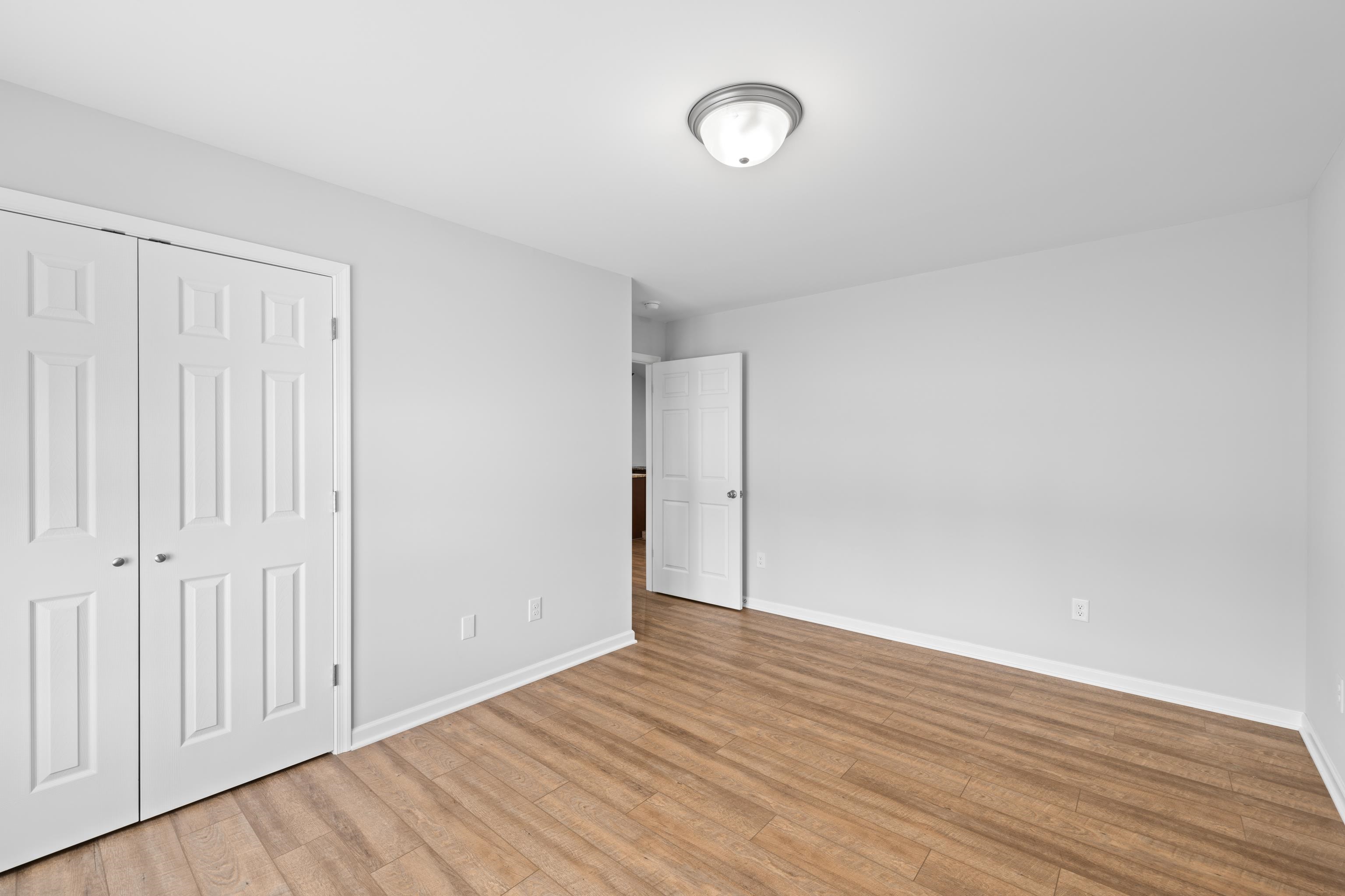 152 LANGLEY DR