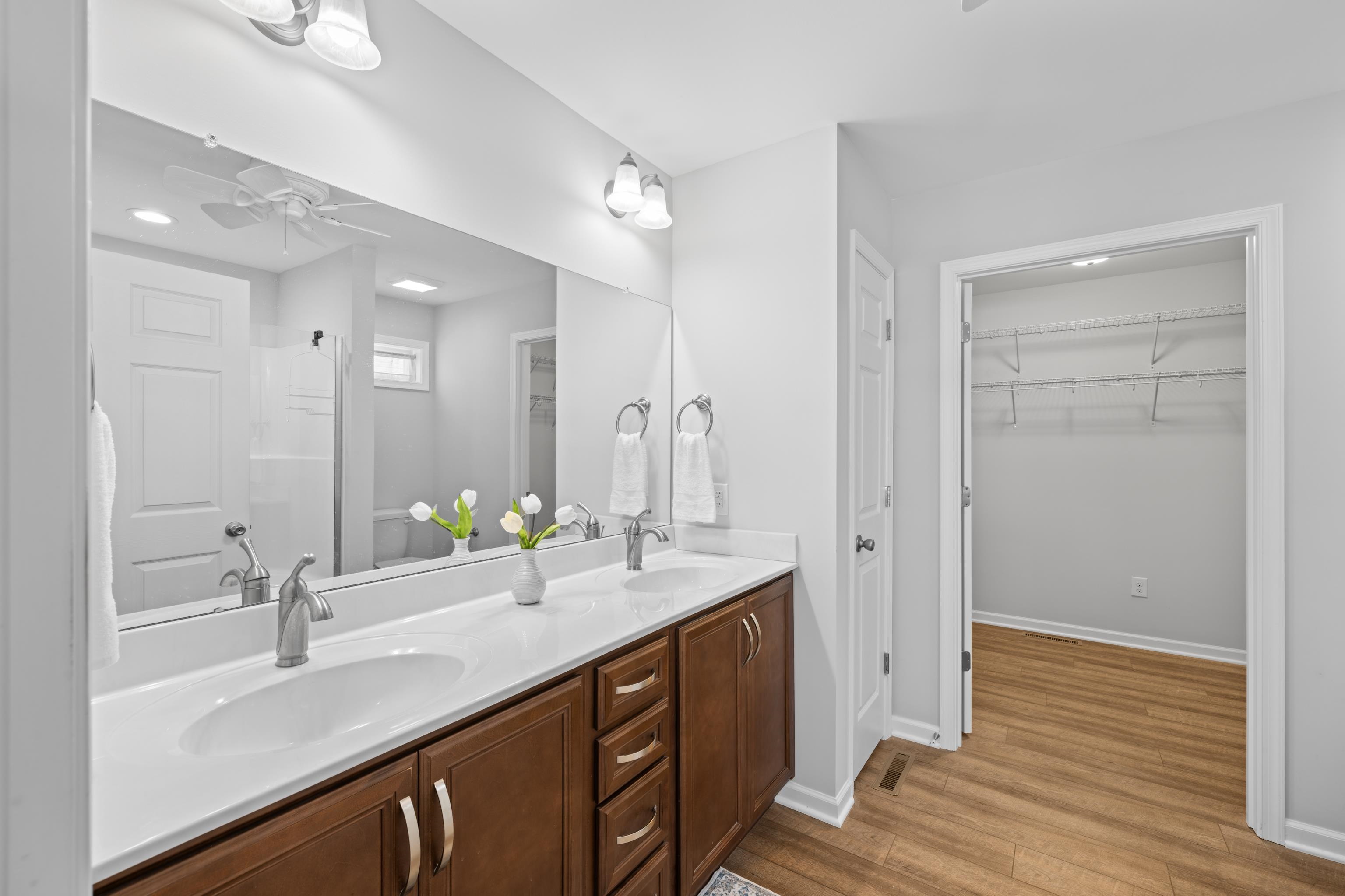 152 LANGLEY DR