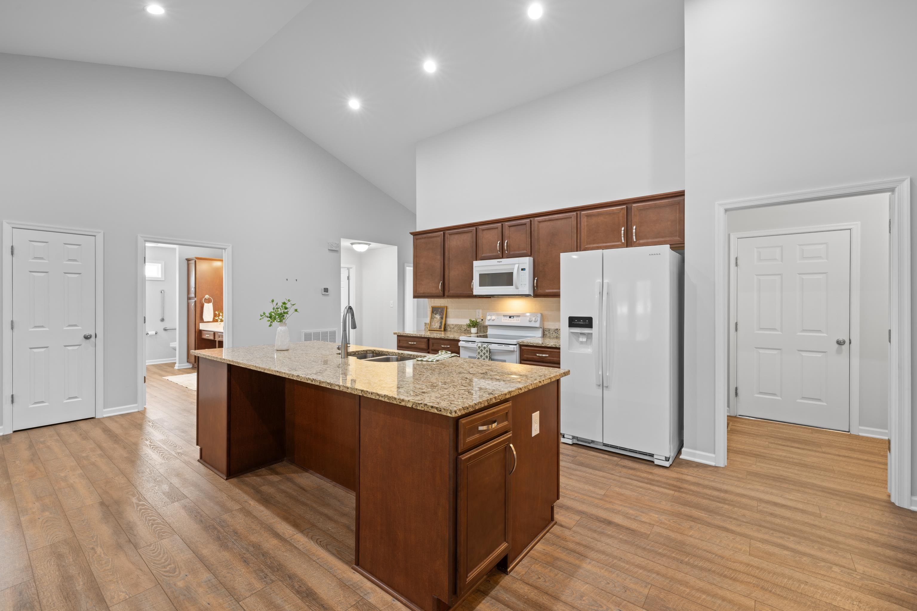 152 LANGLEY DR
