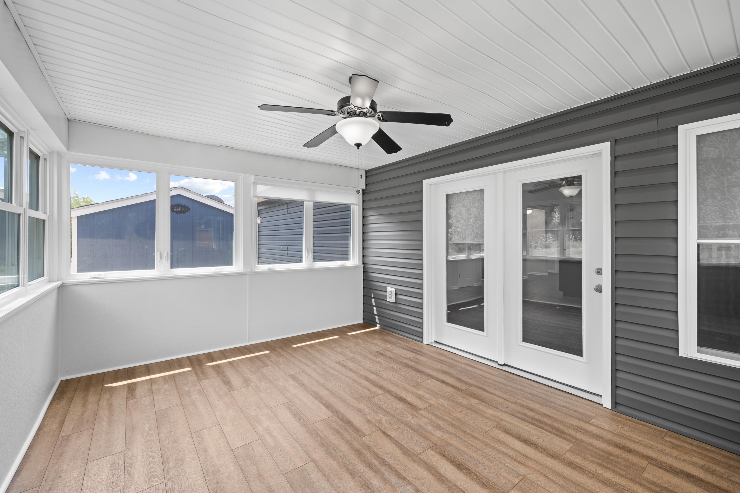 152 LANGLEY DR
