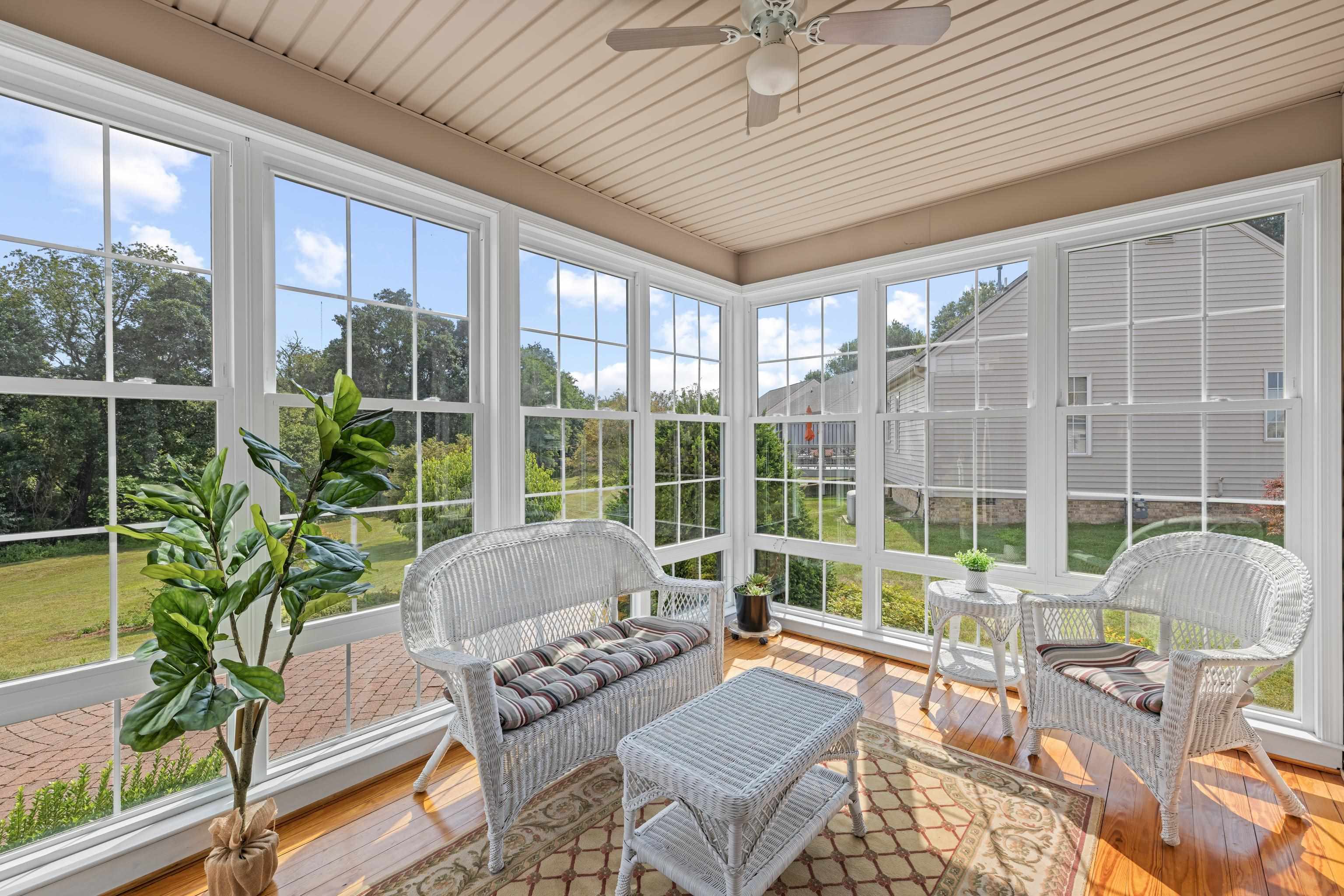 737 GOVERNORS WAY