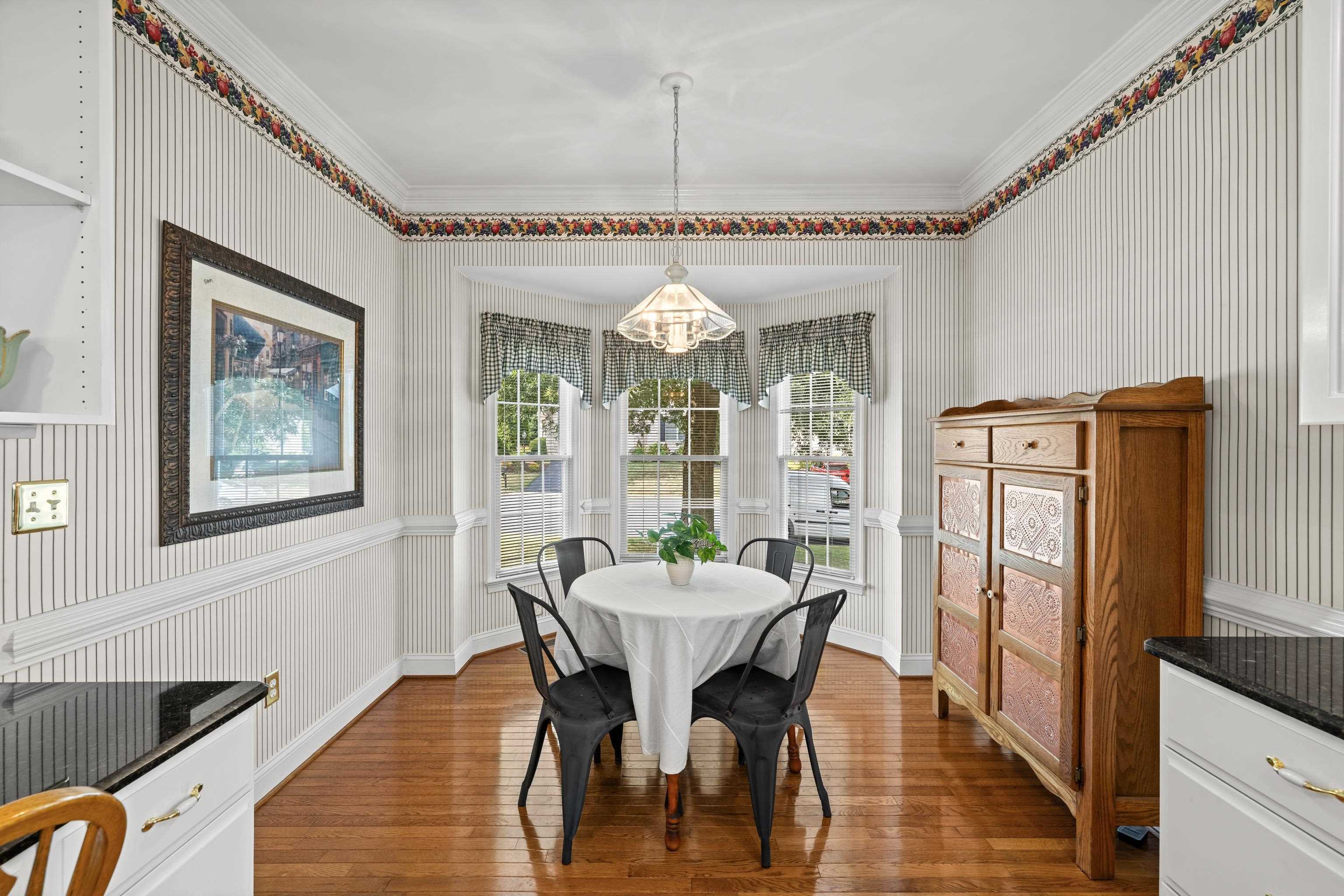737 GOVERNORS WAY
