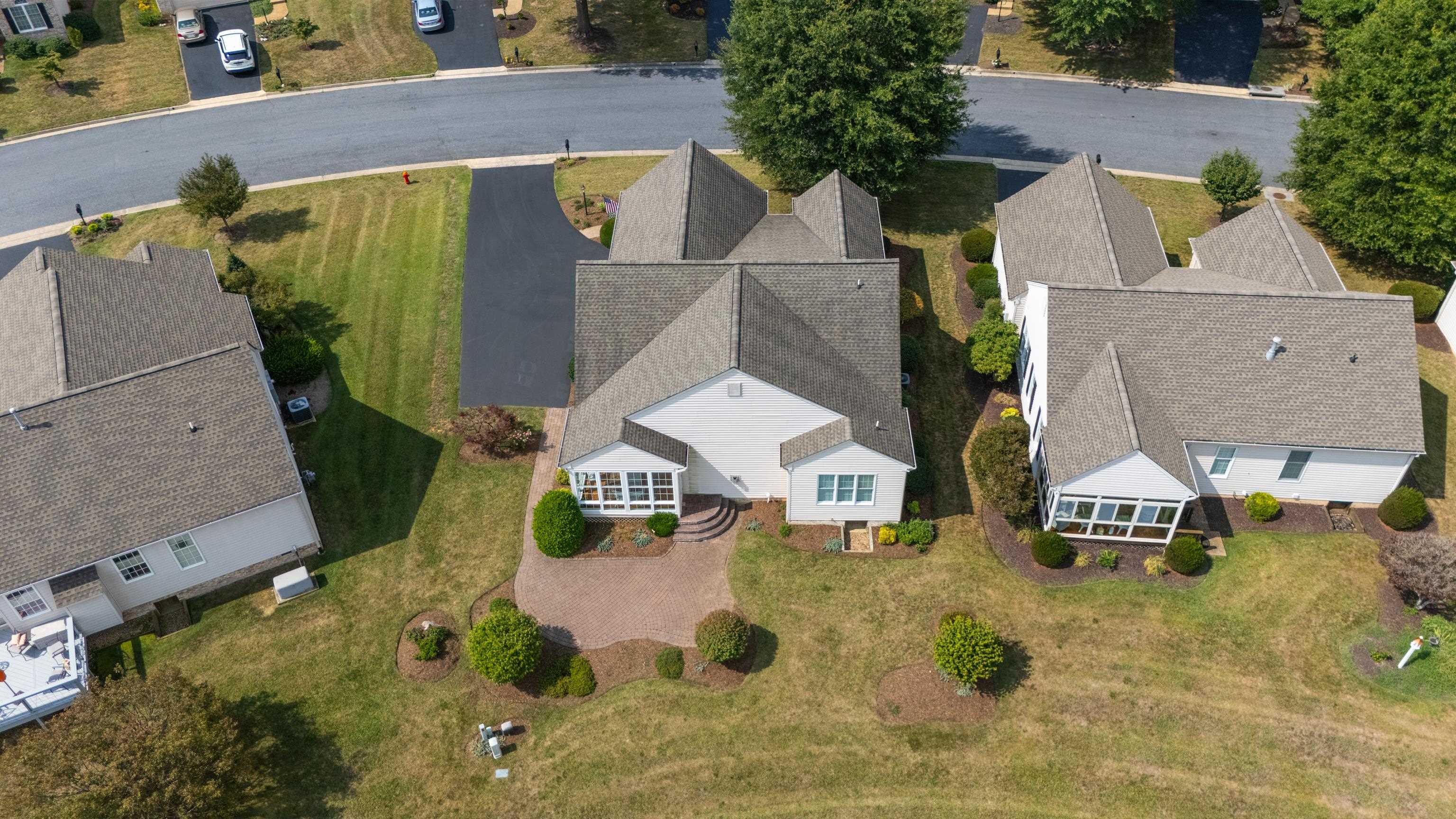 737 GOVERNORS WAY