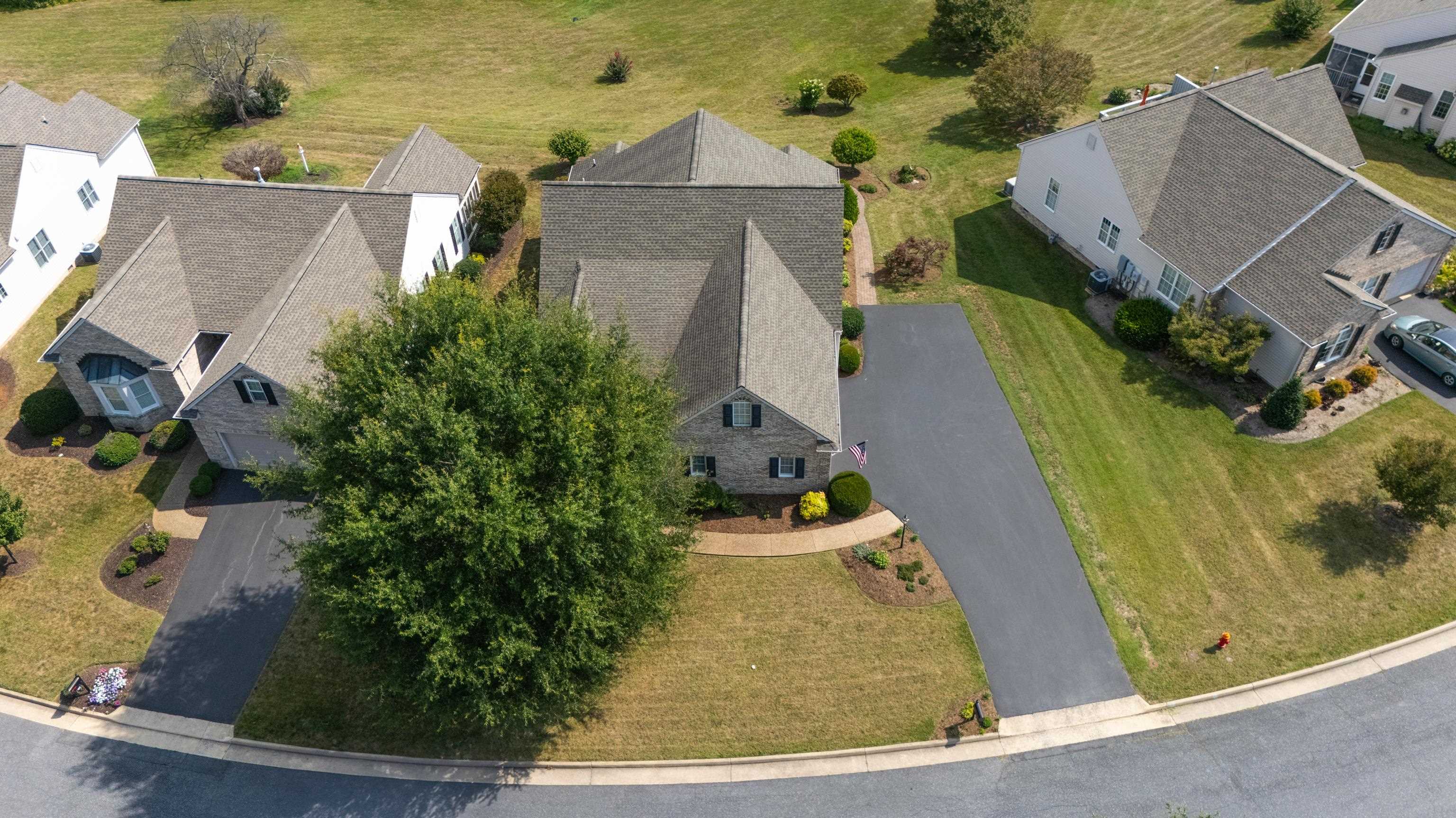 737 GOVERNORS WAY