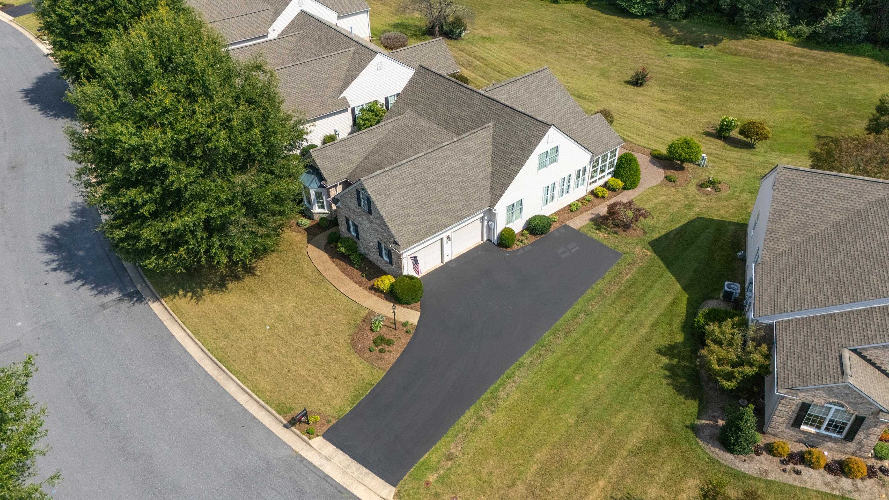 737 GOVERNORS WAY