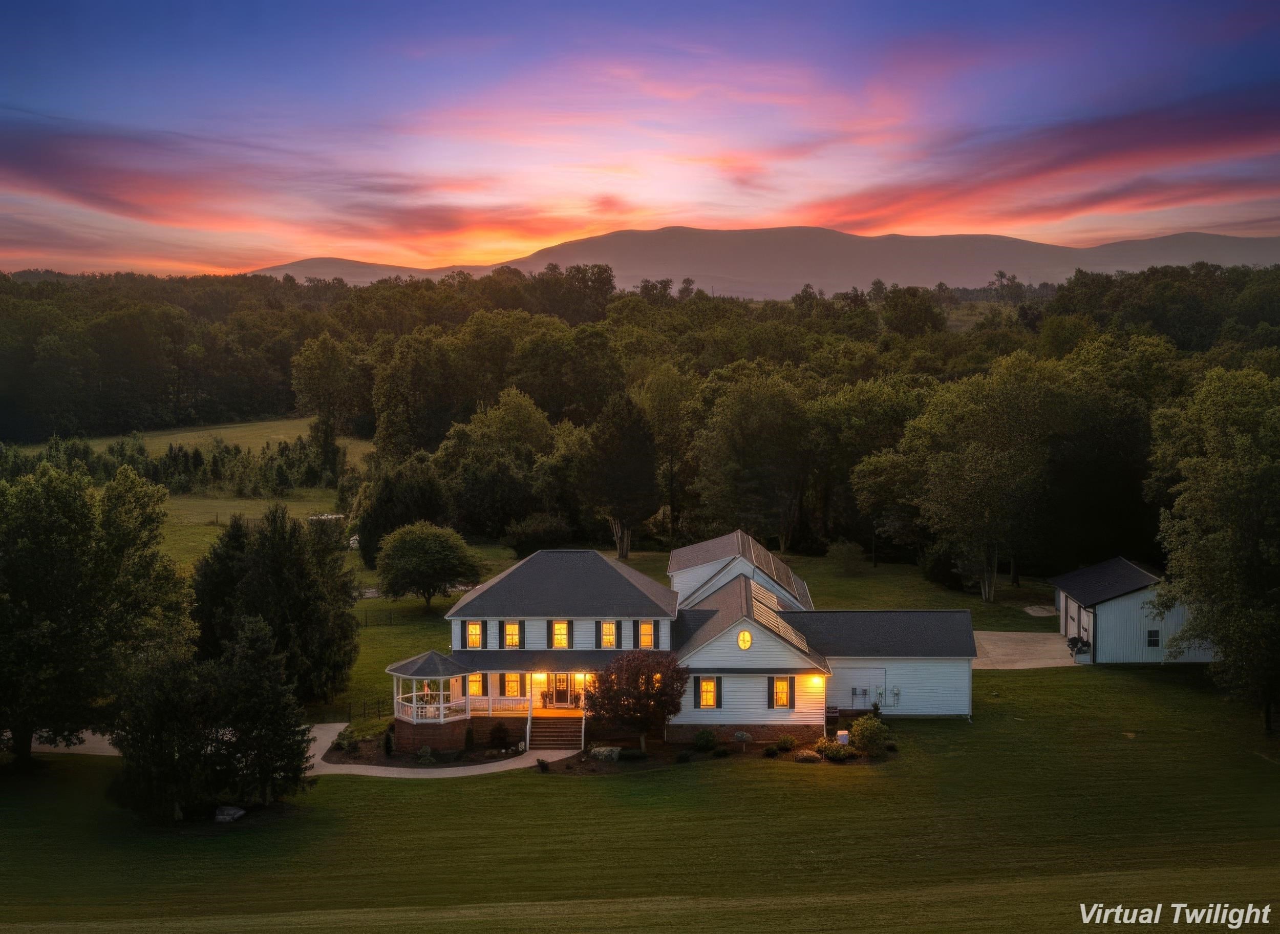 572 AUGUSTA FARMS RD