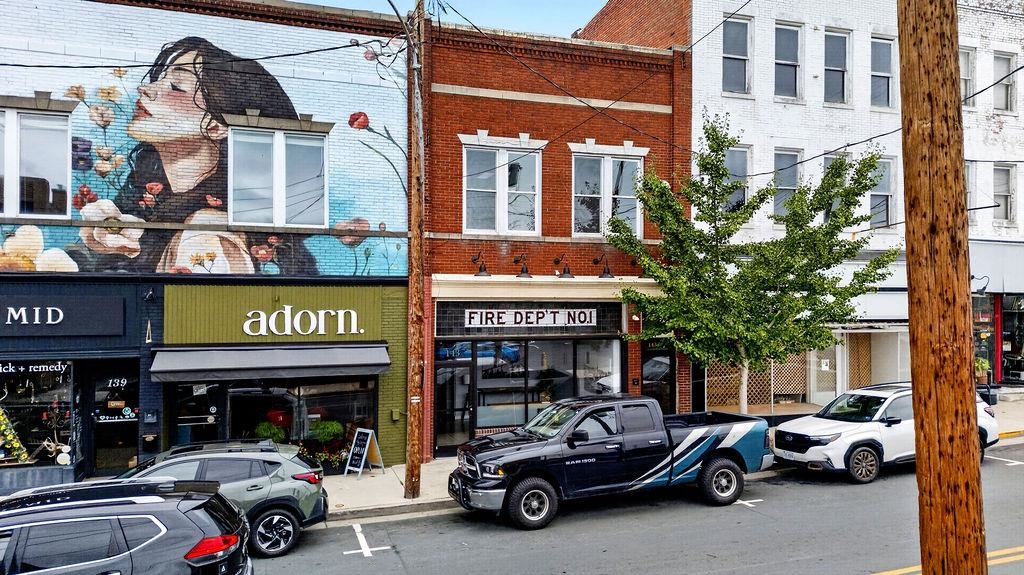 143 N WAYNE AVE