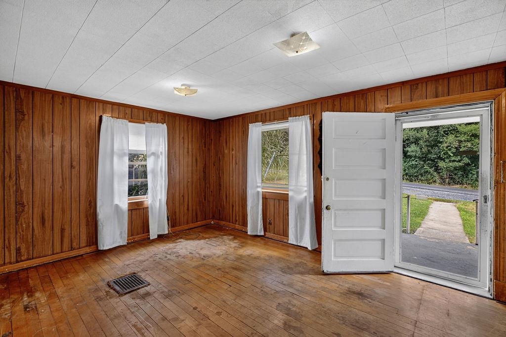134 MAURY MILL RD