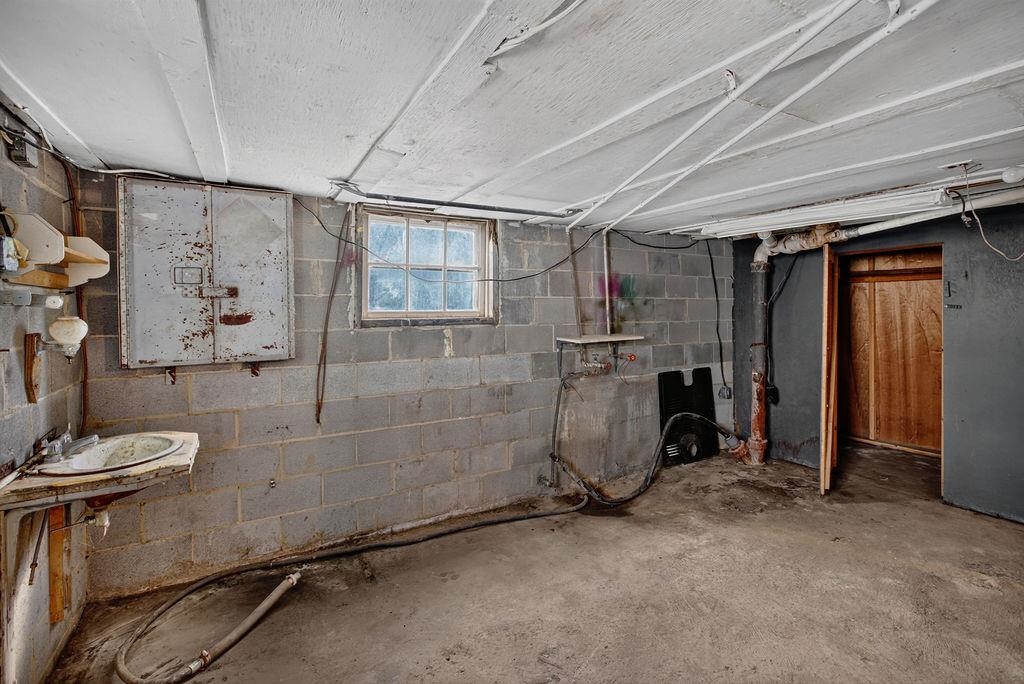 134 MAURY MILL RD