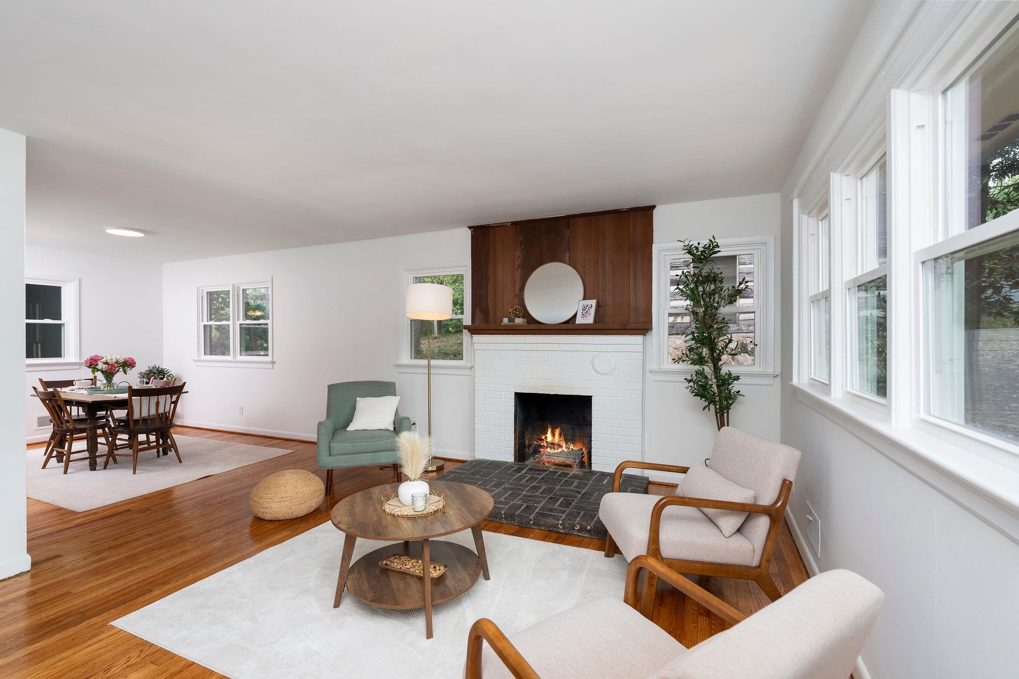 104 GREENWOOD RD