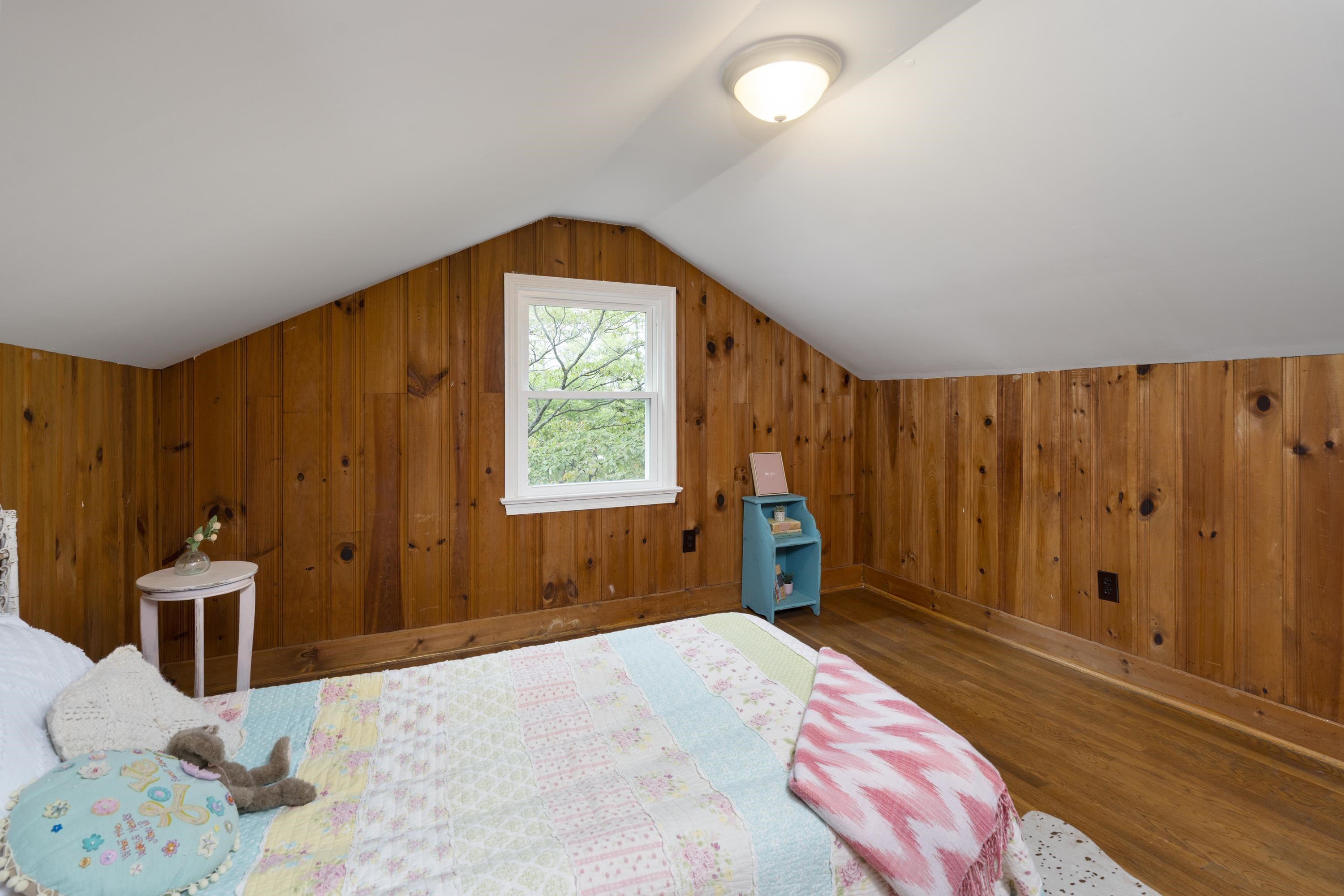 104 GREENWOOD RD