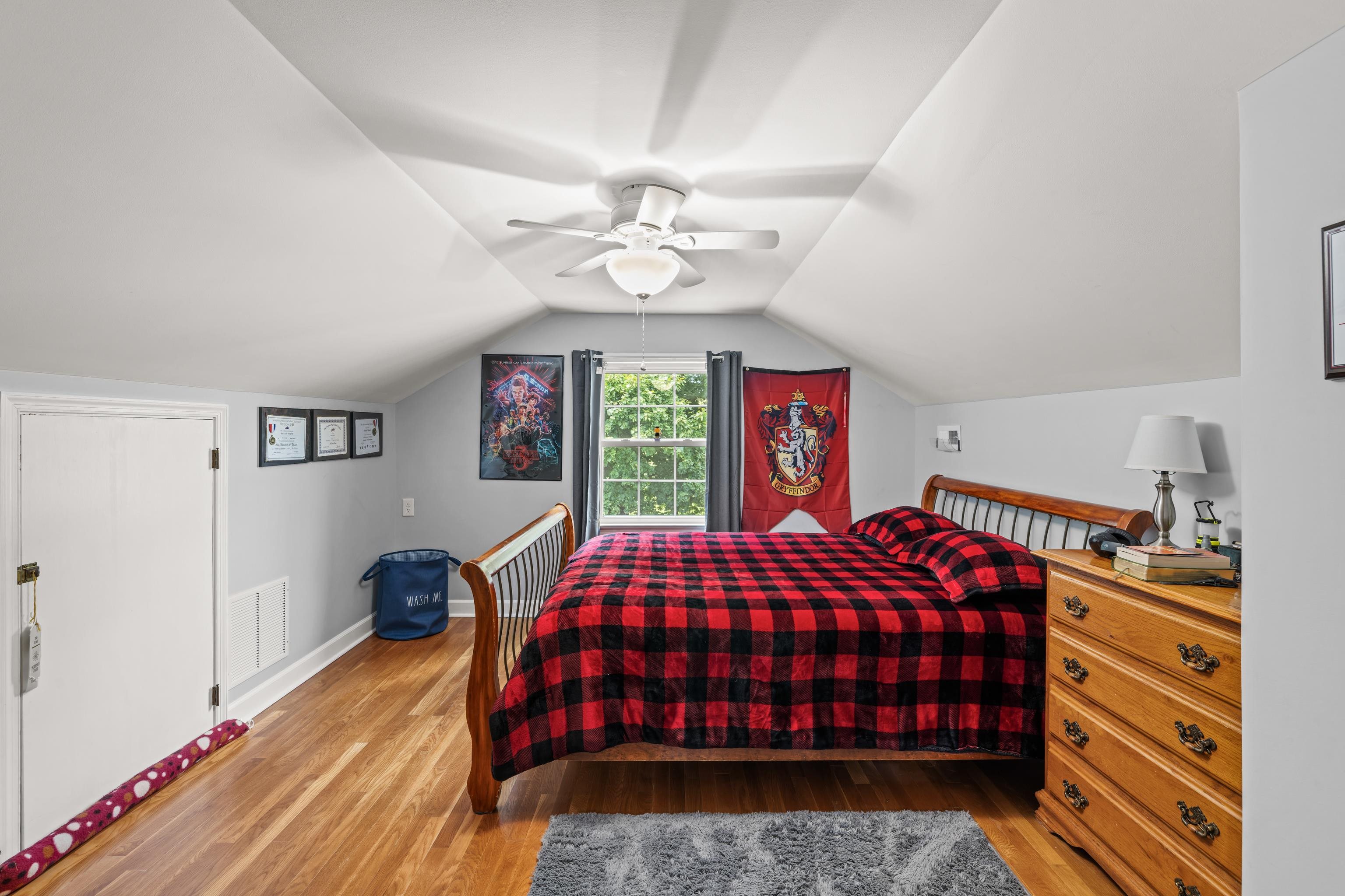 1259 HOWARDSVILLE RD
