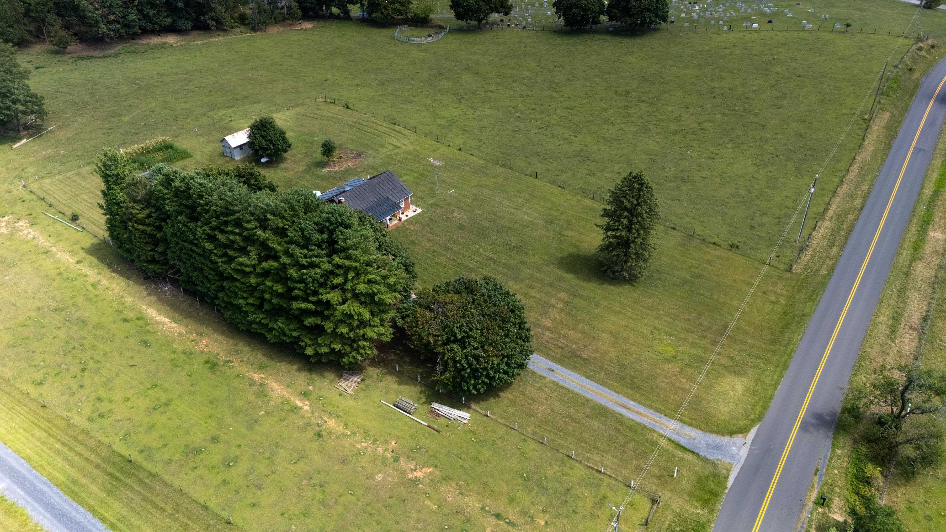 1259 HOWARDSVILLE RD