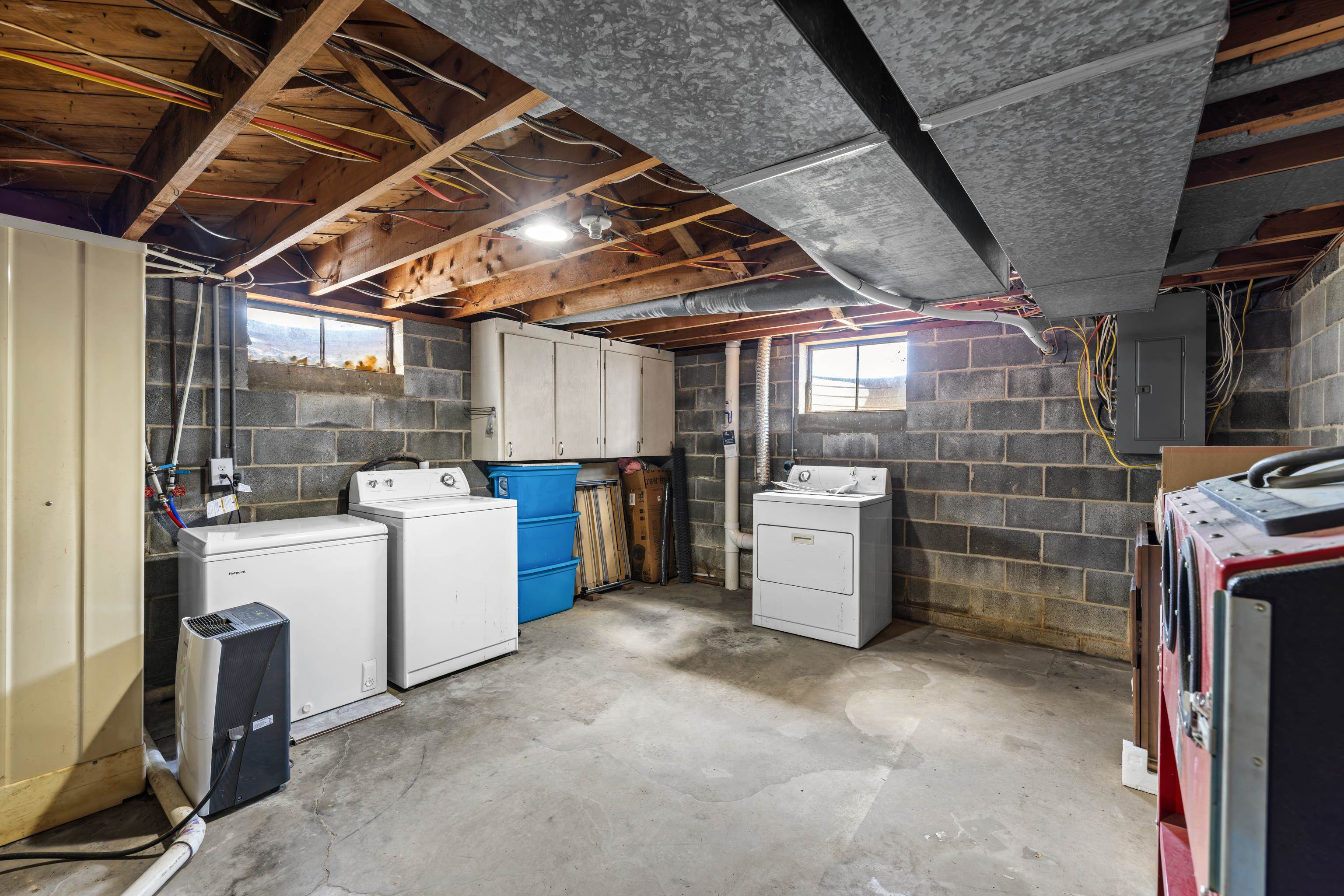 1259 HOWARDSVILLE RD