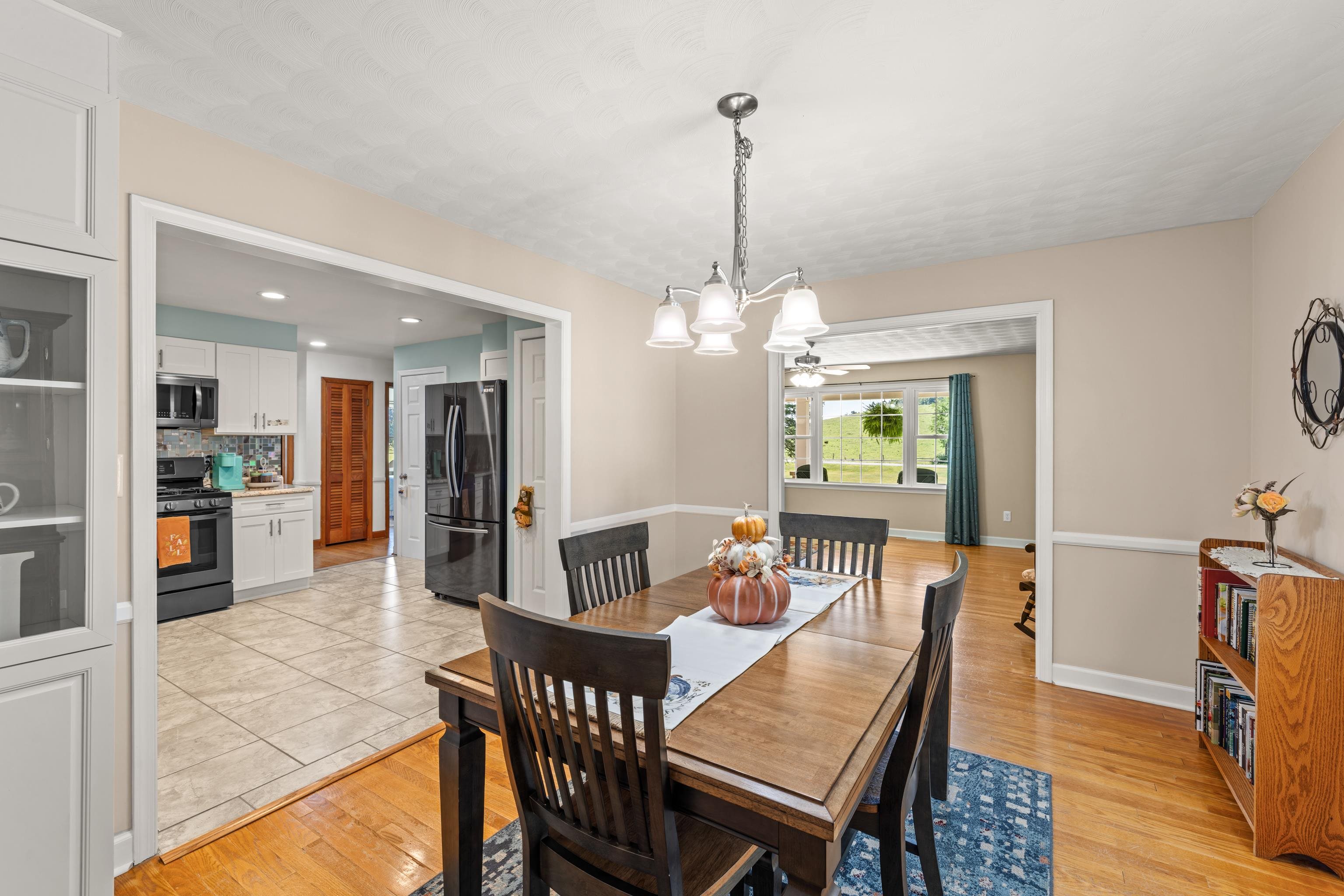 1259 HOWARDSVILLE RD