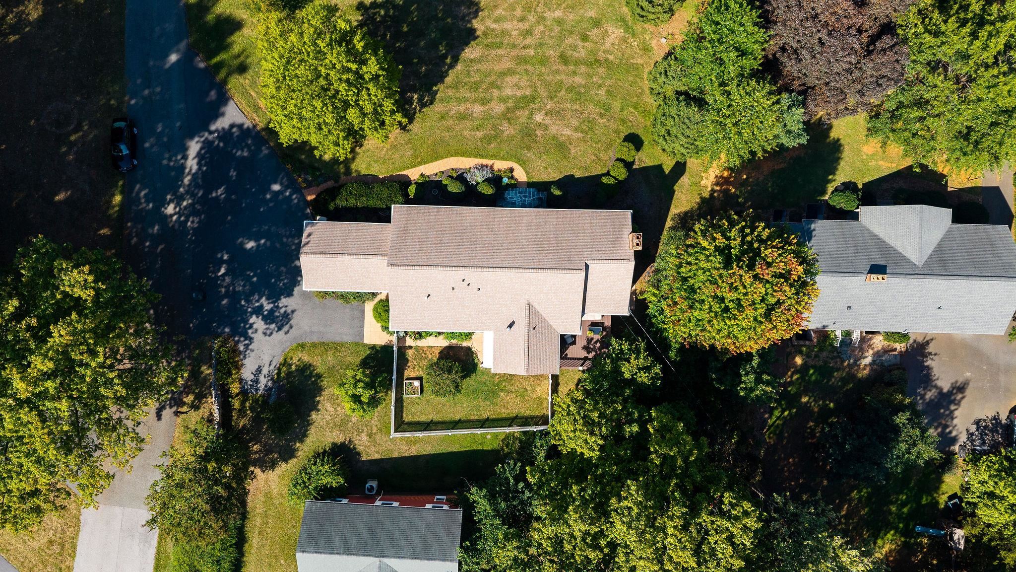105 WOODLAND DR