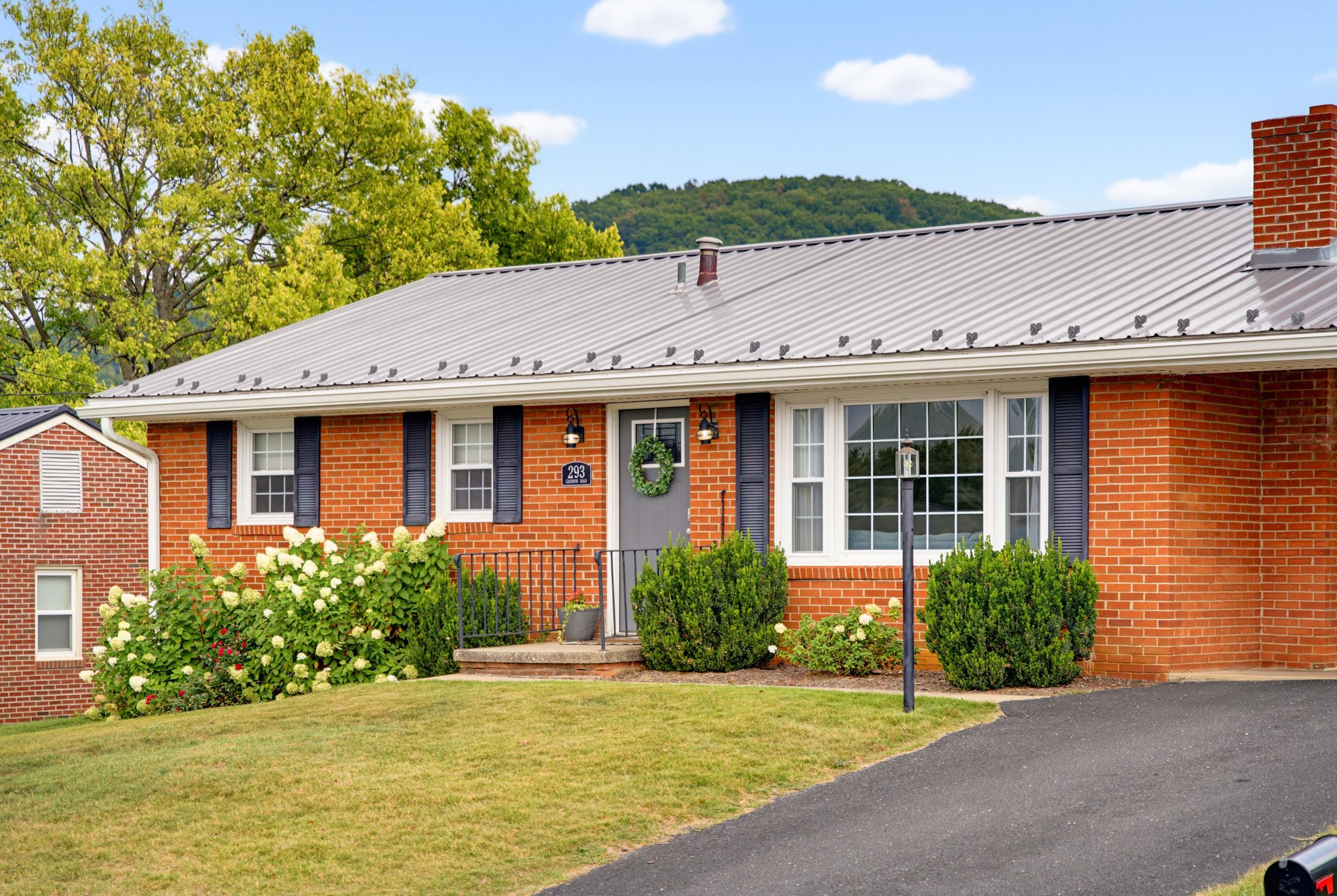 293 GRANDON RD