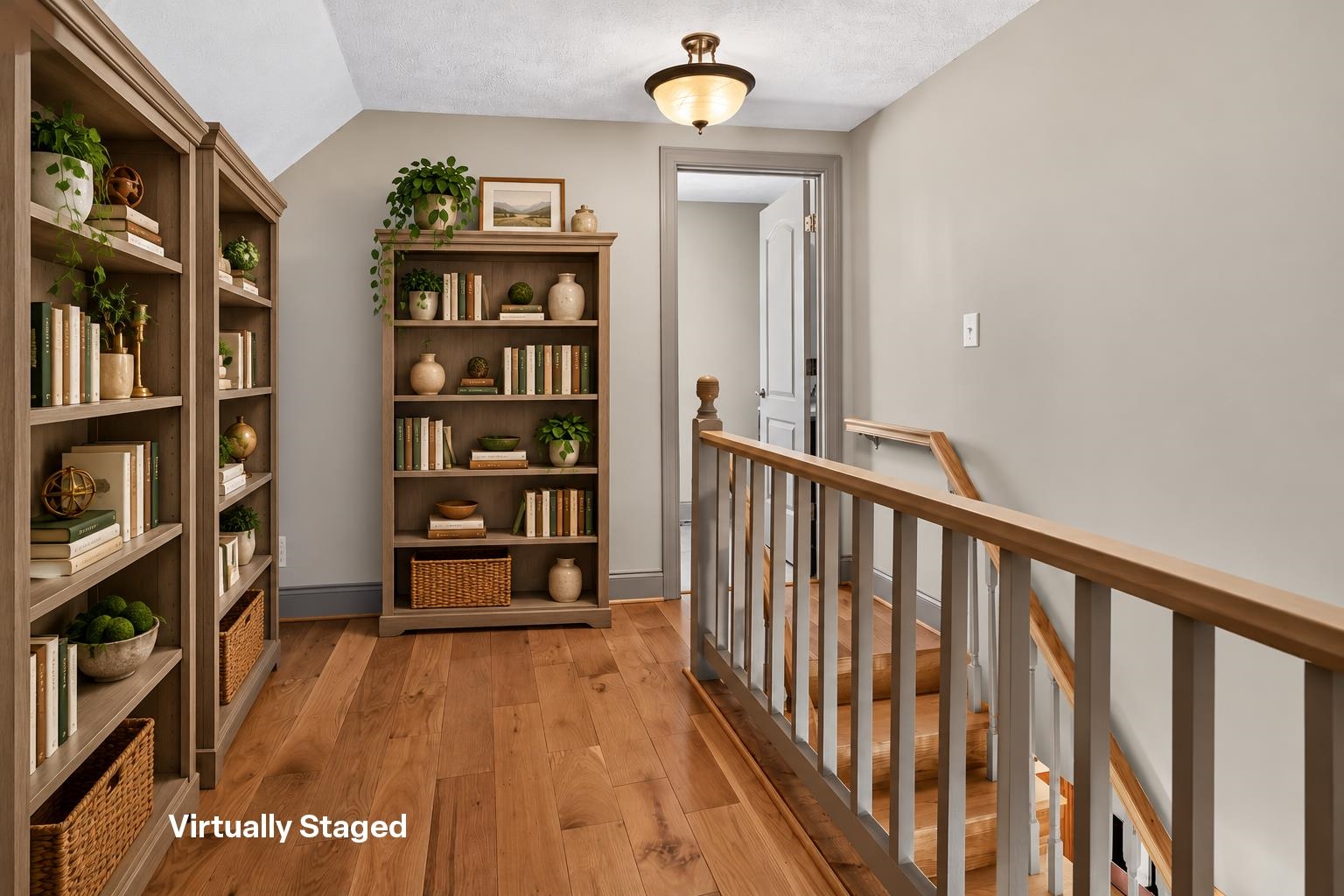 1516 LYNDHURST RD