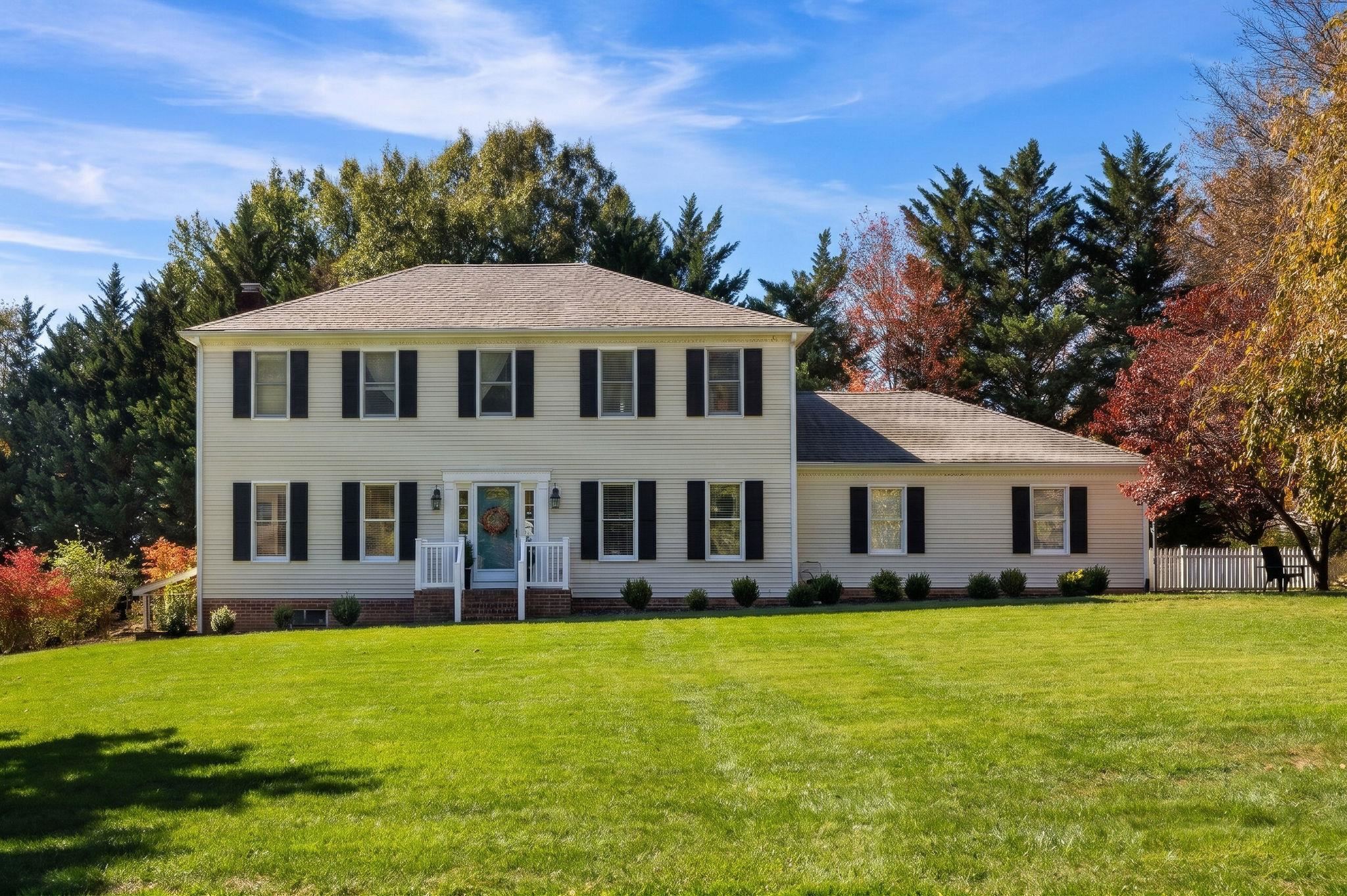 133 HUNTINGTON PL