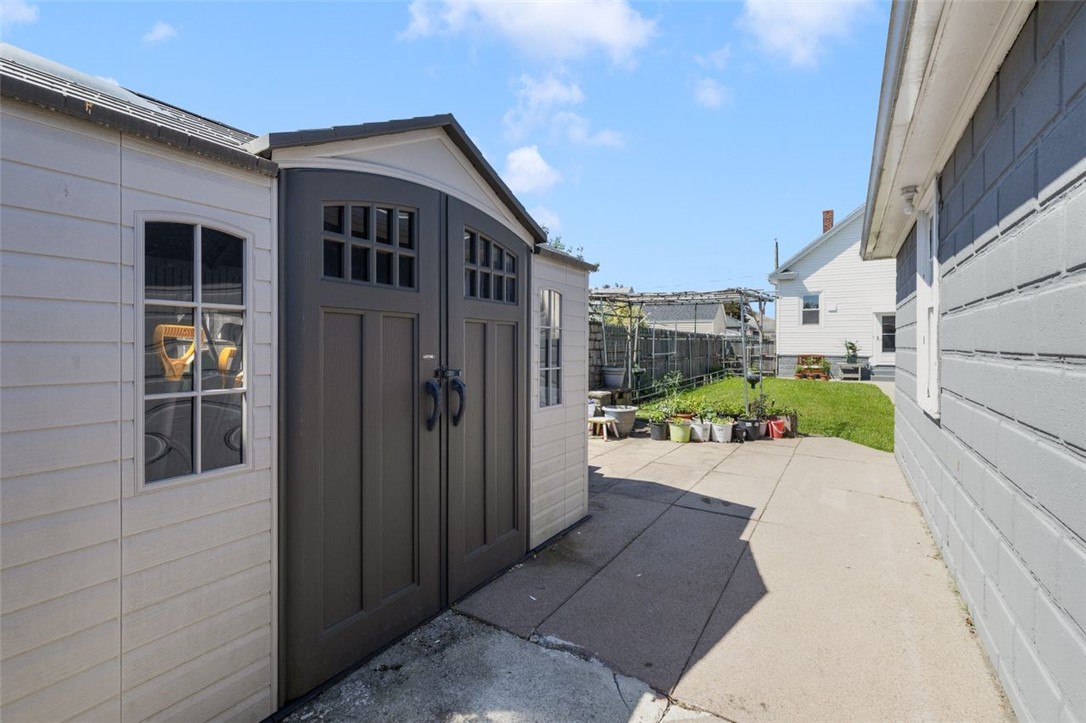 105 Overland Avenue