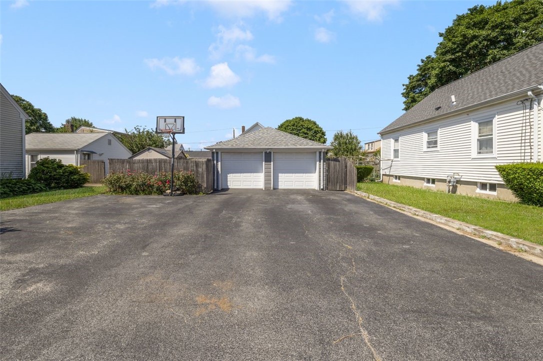105 Overland Avenue