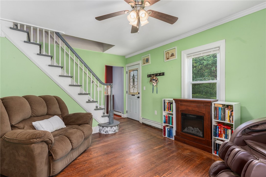 4 Linwood Street