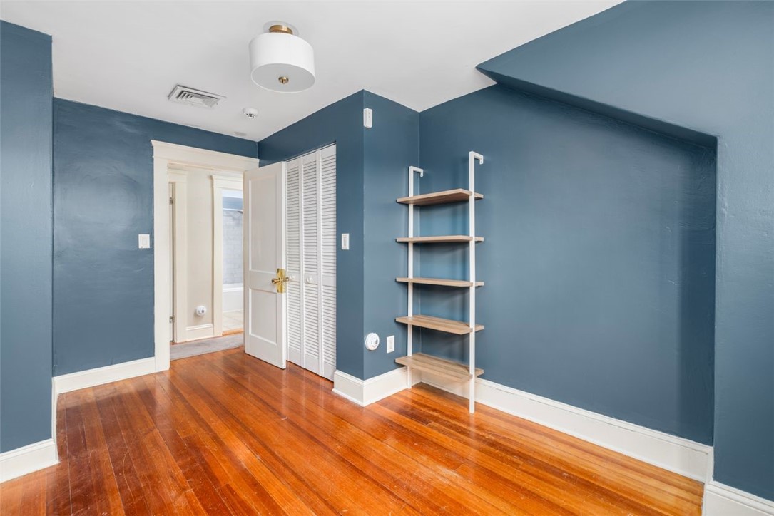 107 Sheffield Avenue