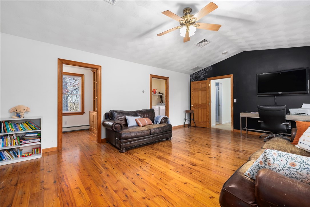 13 Foster Farm Drive