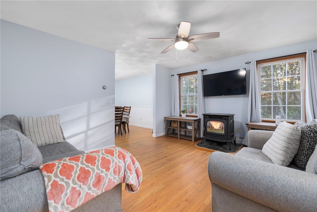 13 Foster Farm Drive