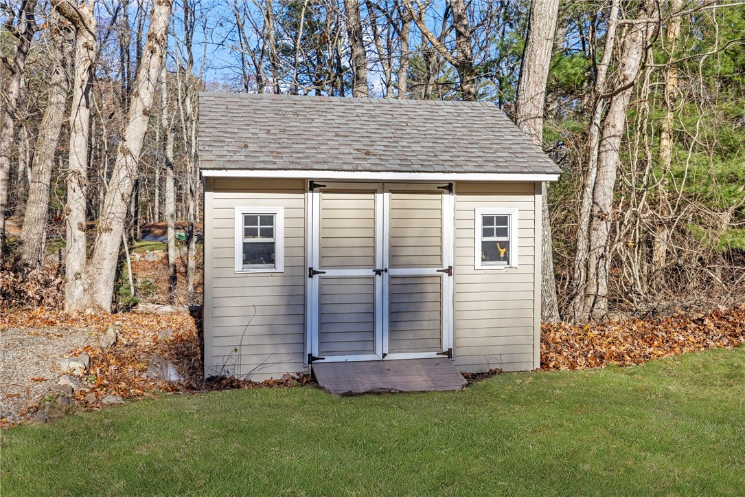 13 Foster Farm Drive